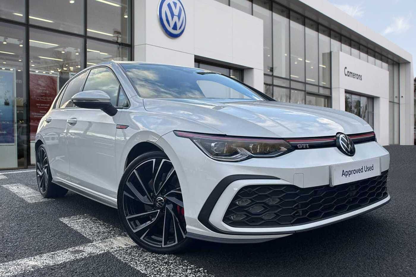 Main listing image - Volkswagen Golf