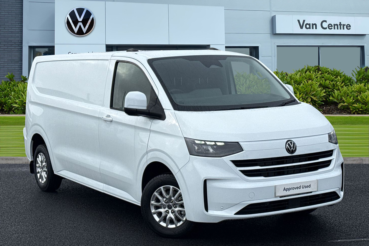 Main listing image - Volkswagen Transporter