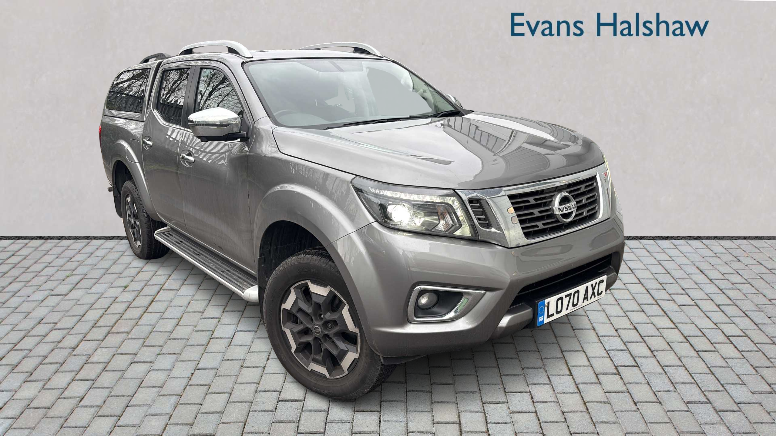Main listing image - Nissan Navara