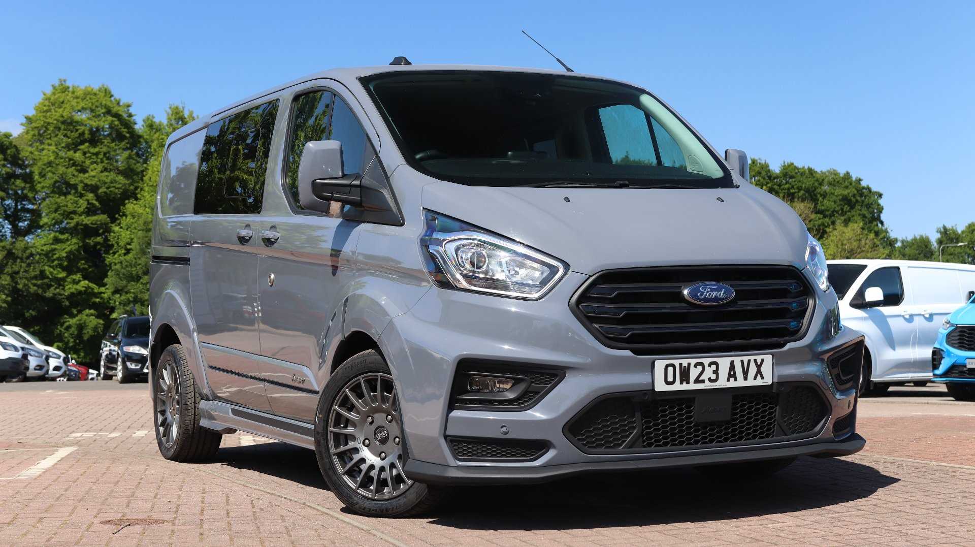 Main listing image - Ford Transit Custom
