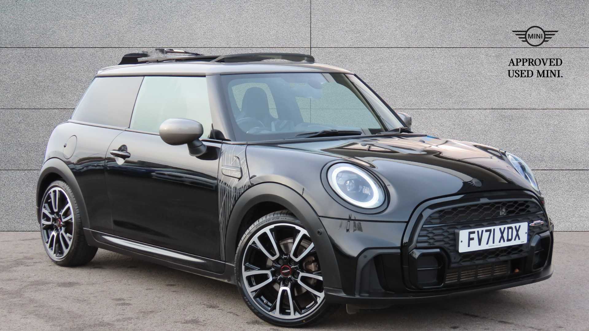 Main listing image - MINI Hatchback