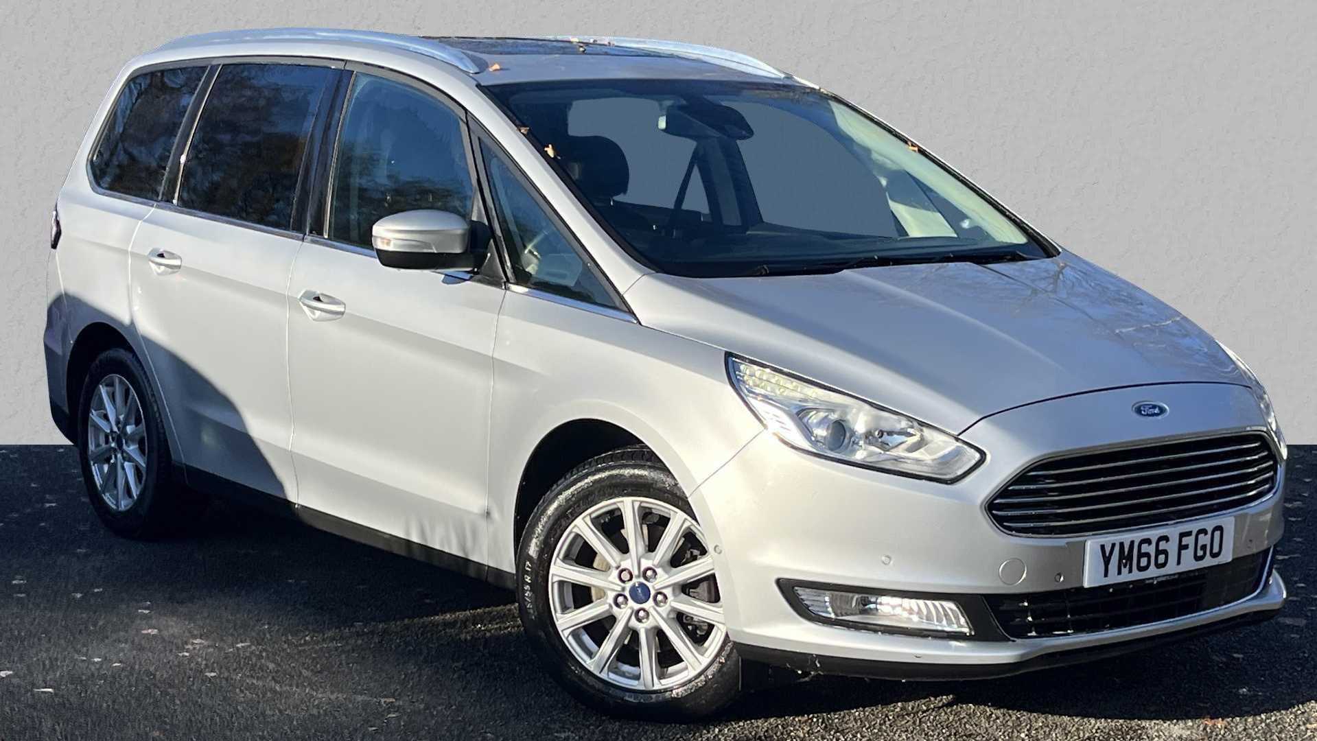 Main listing image - Ford Galaxy