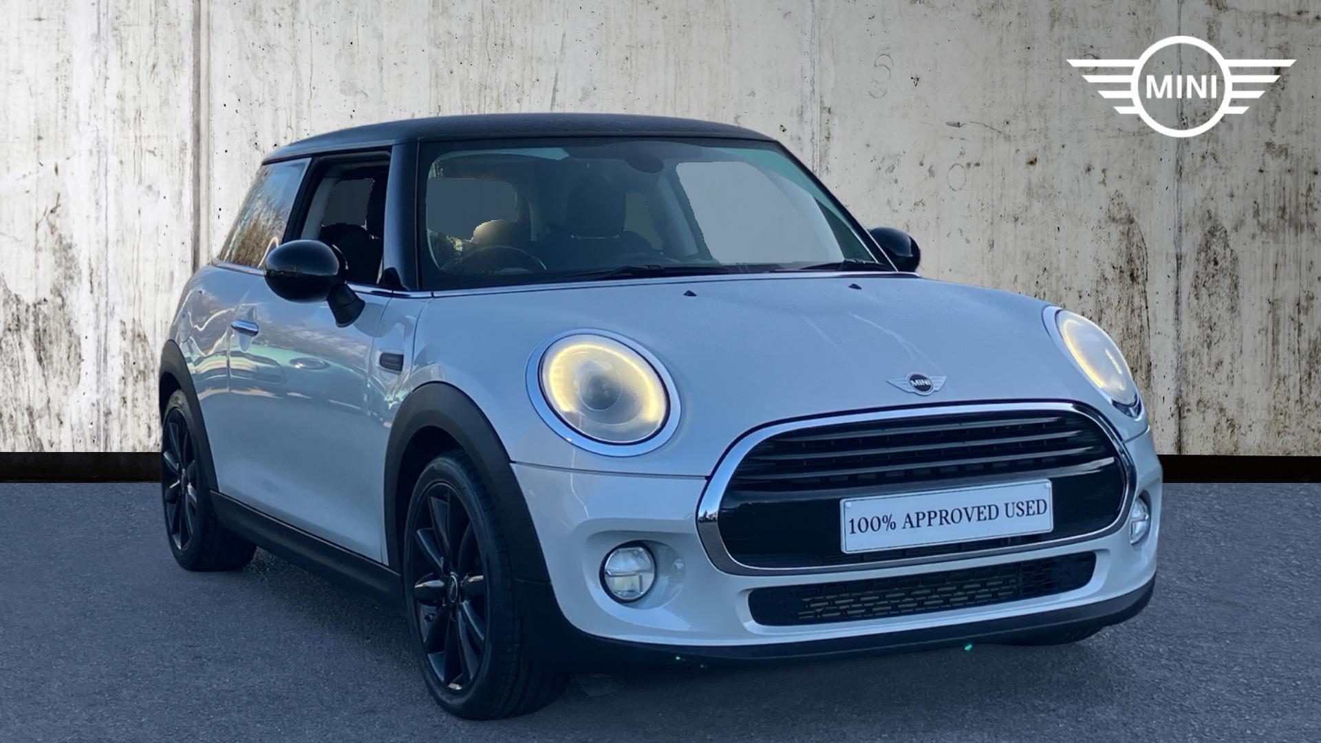 Main listing image - MINI Hatchback