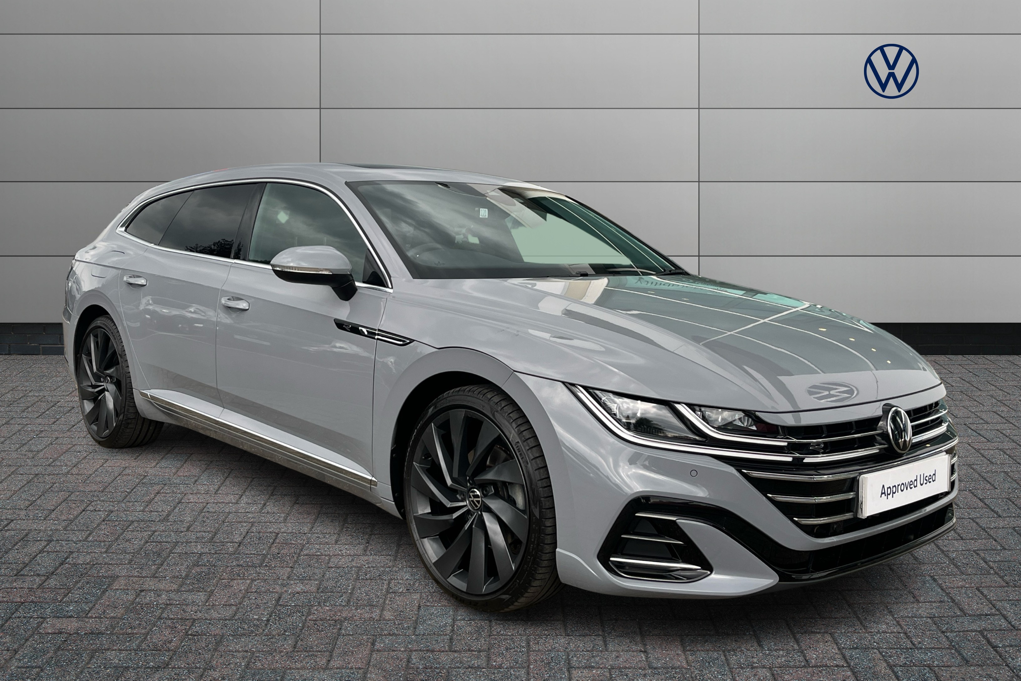 Main listing image - Volkswagen Arteon Shooting Brake