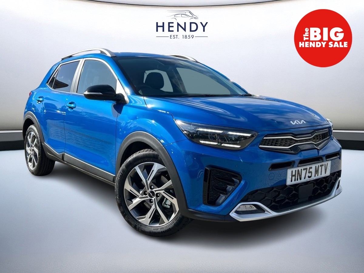 Main listing image - Kia Stonic