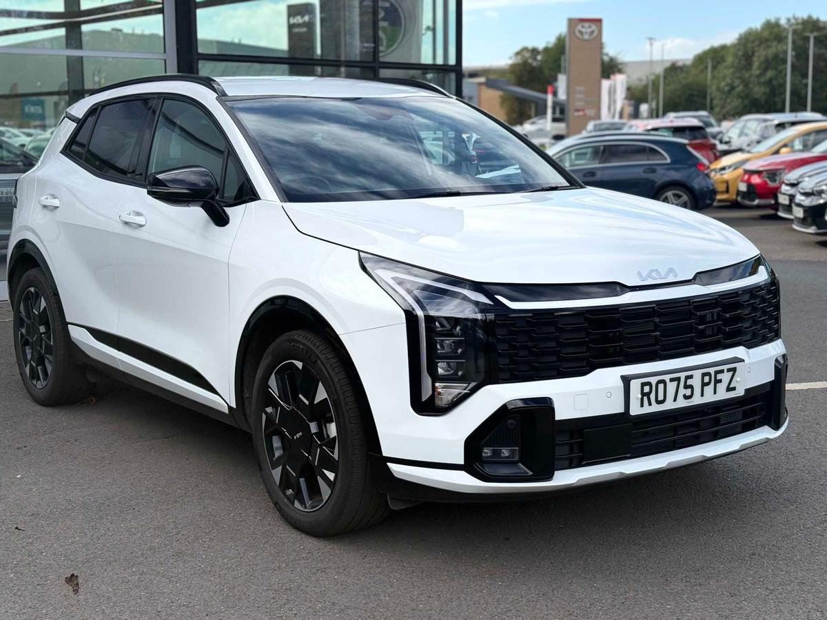 Main listing image - Kia Sportage