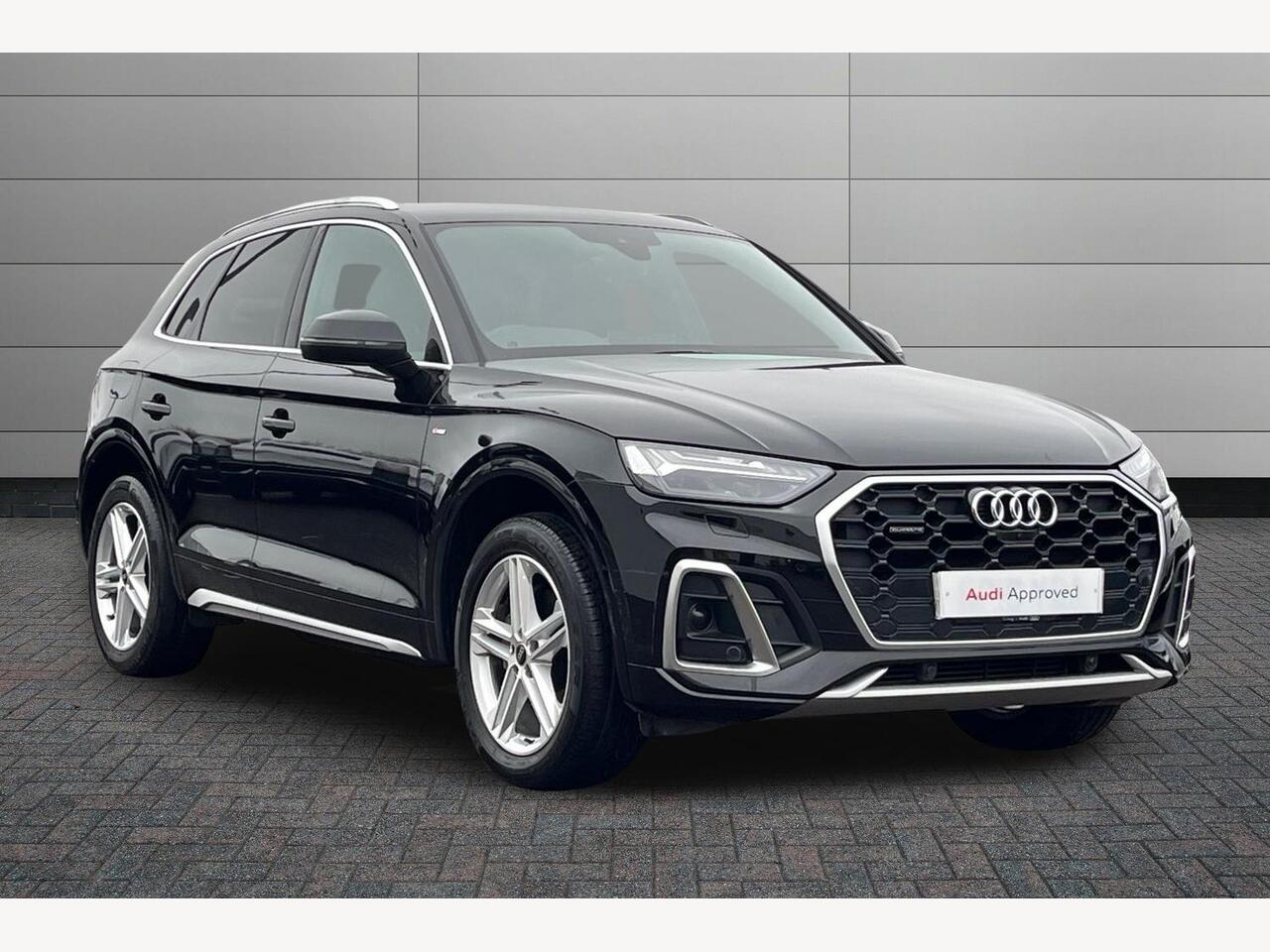 Main listing image - Audi Q5