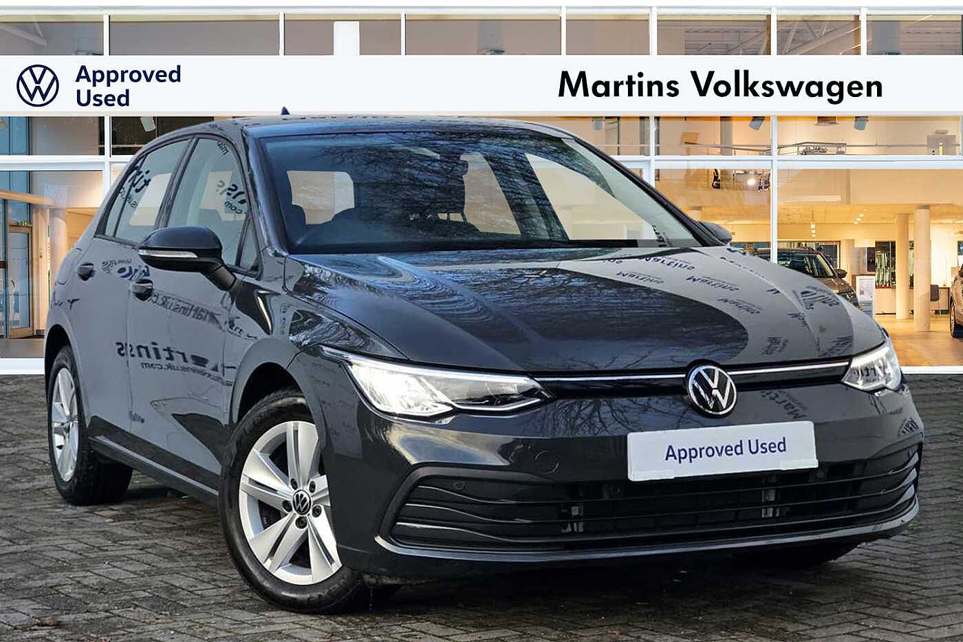 Main listing image - Volkswagen Golf