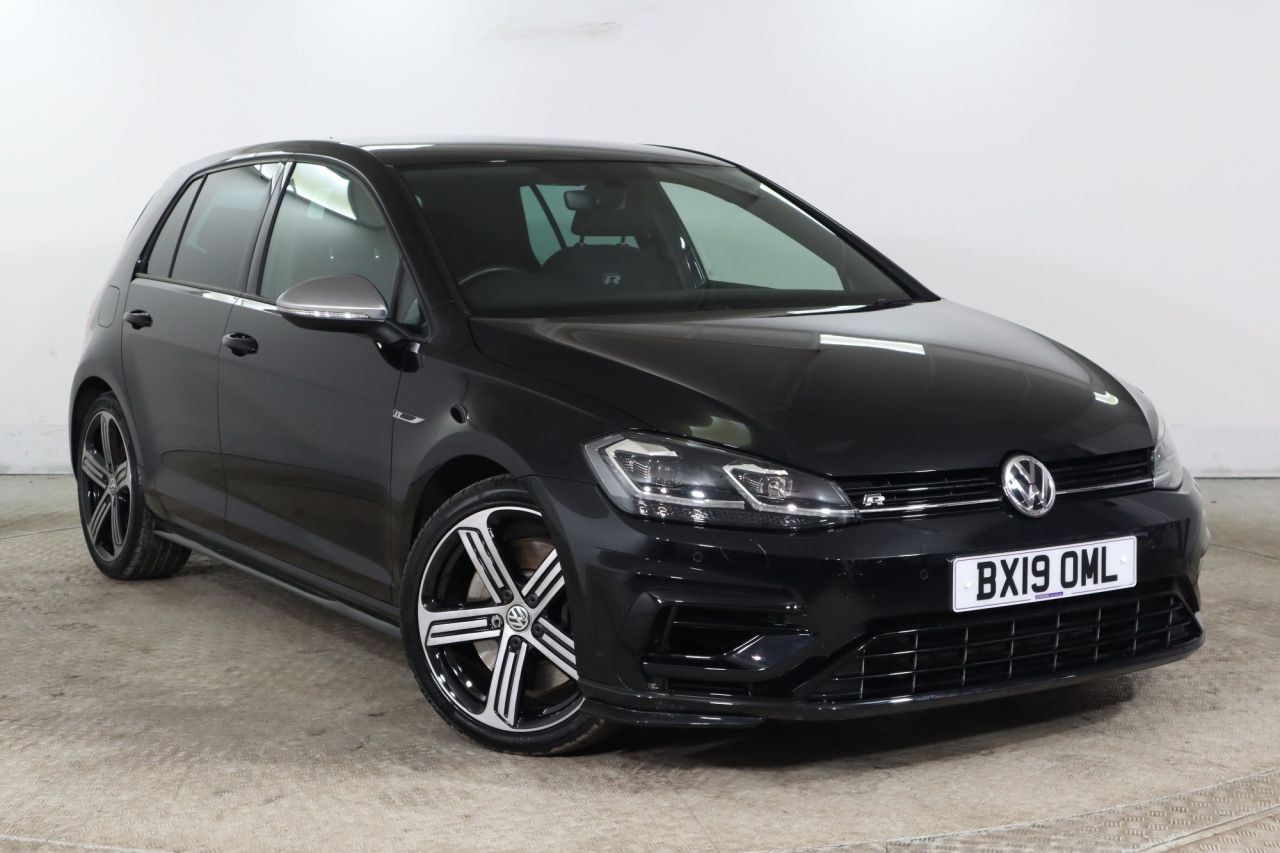 Main listing image - Volkswagen Golf R