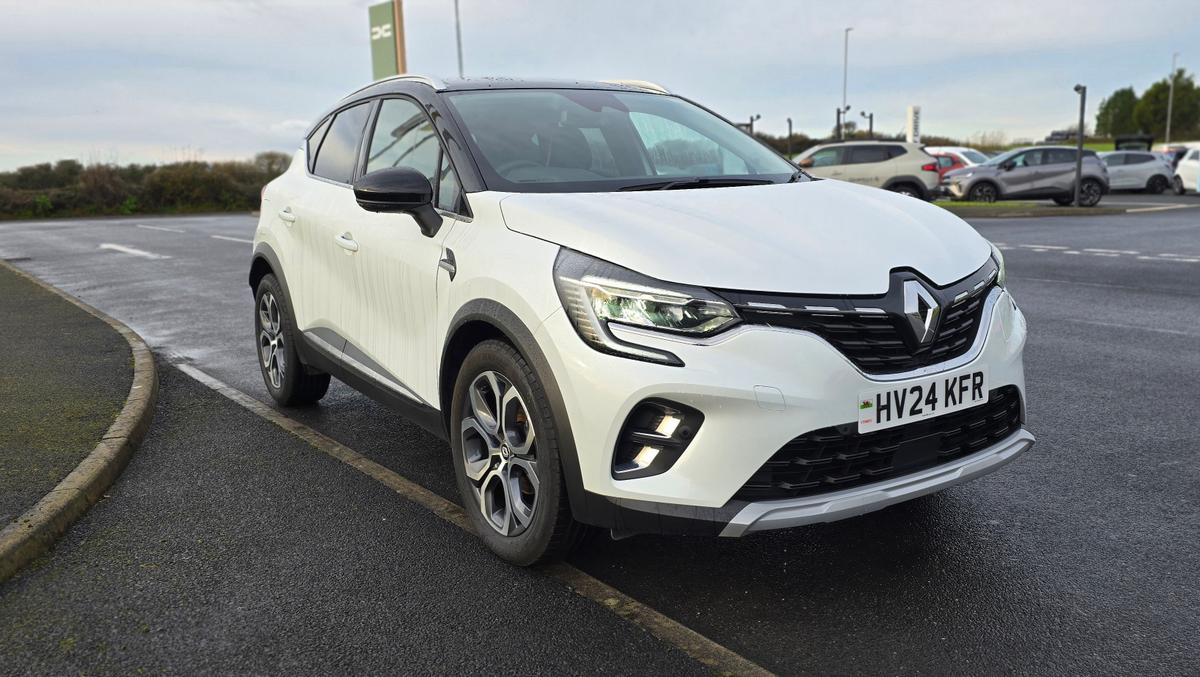 Main listing image - Renault Captur