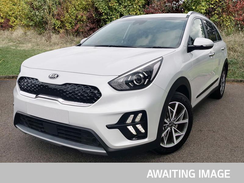 Main listing image - Kia Niro