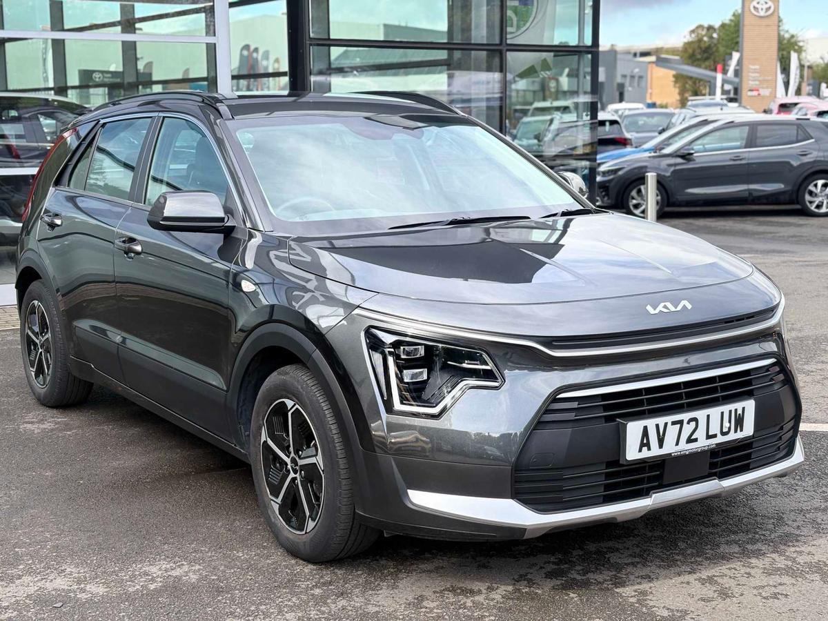 Main listing image - Kia Niro