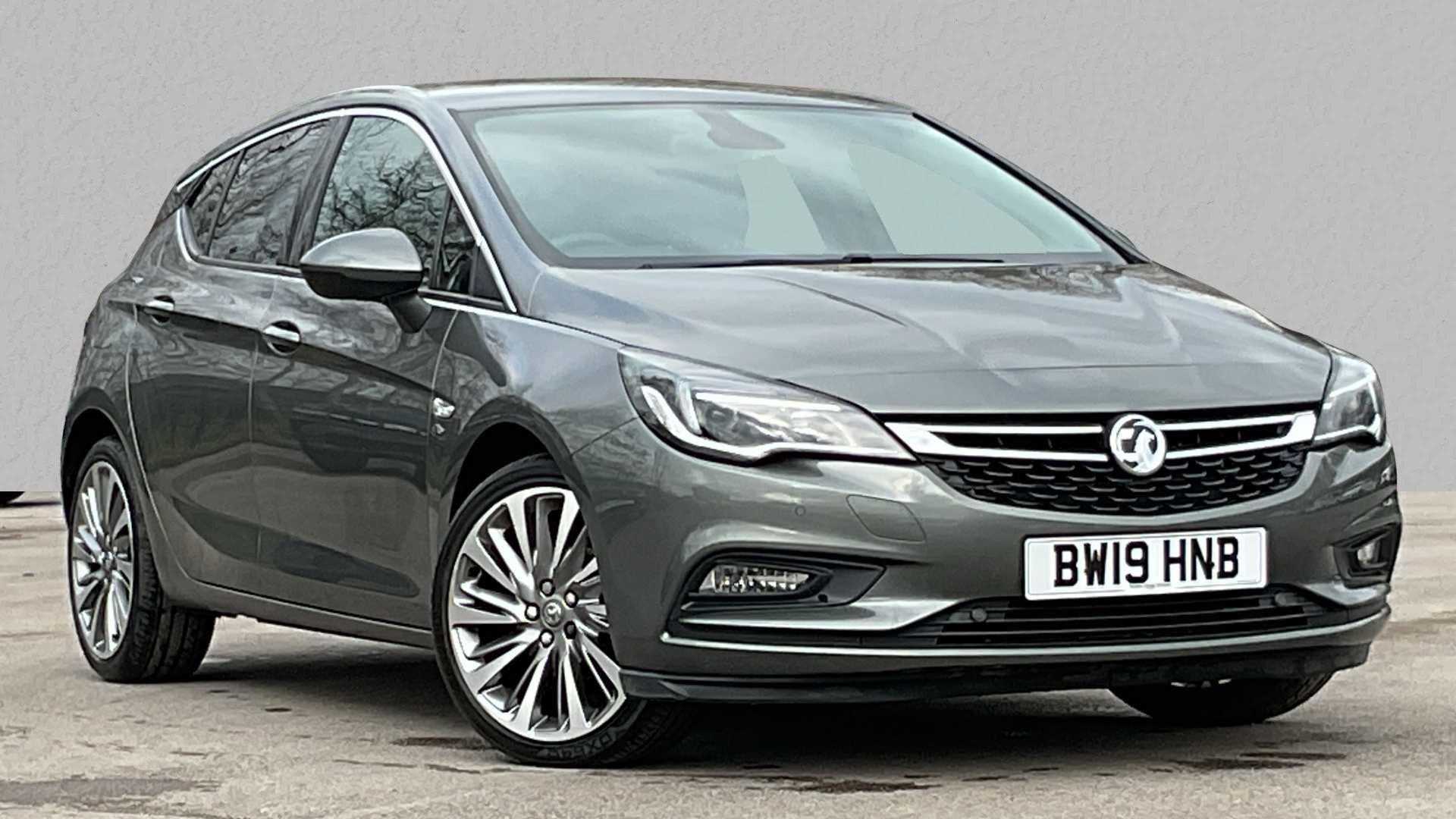 Main listing image - Vauxhall Astra