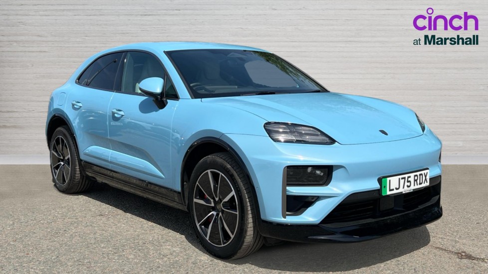 Main listing image - Porsche Macan