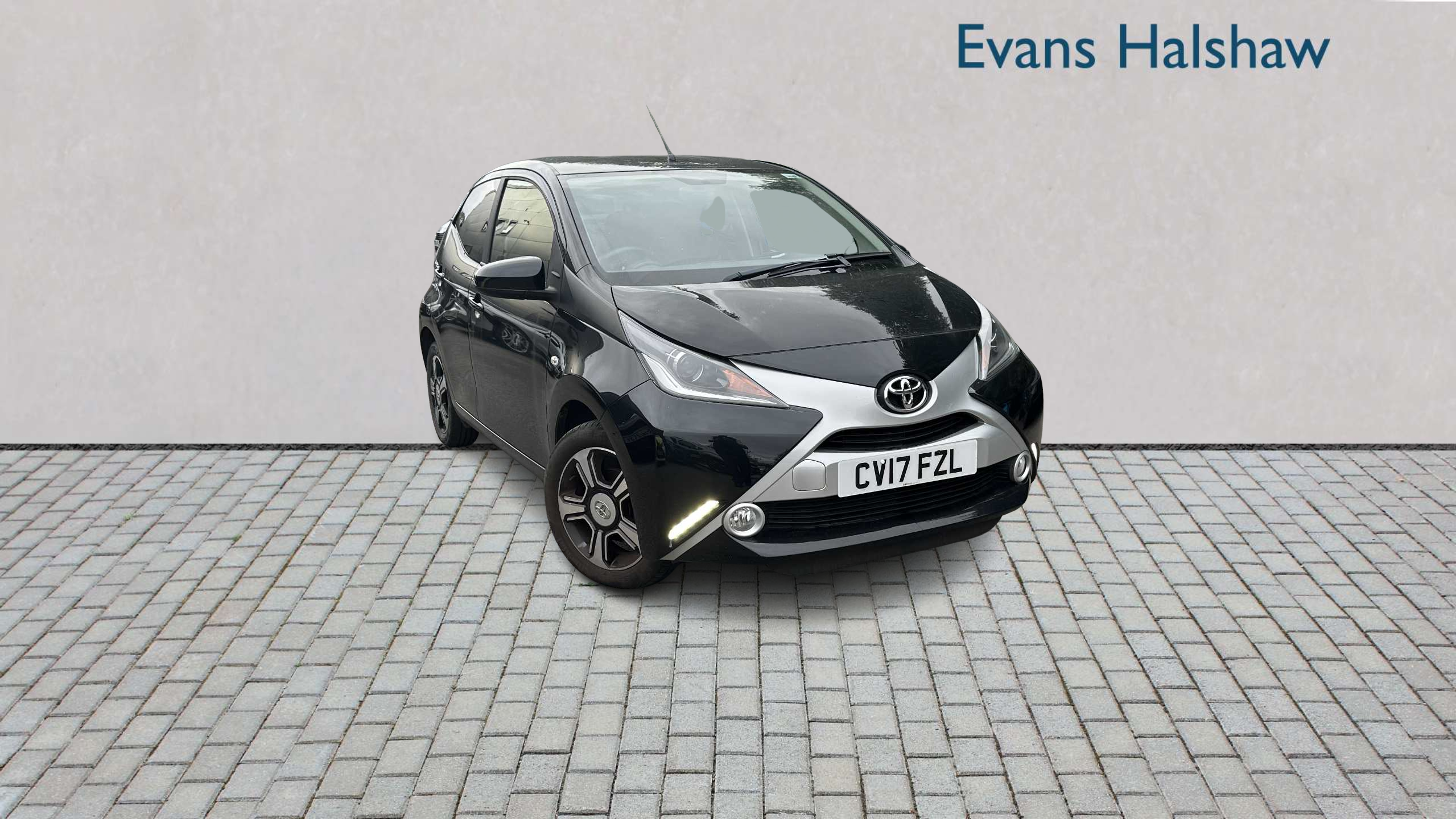 Main listing image - Toyota Aygo