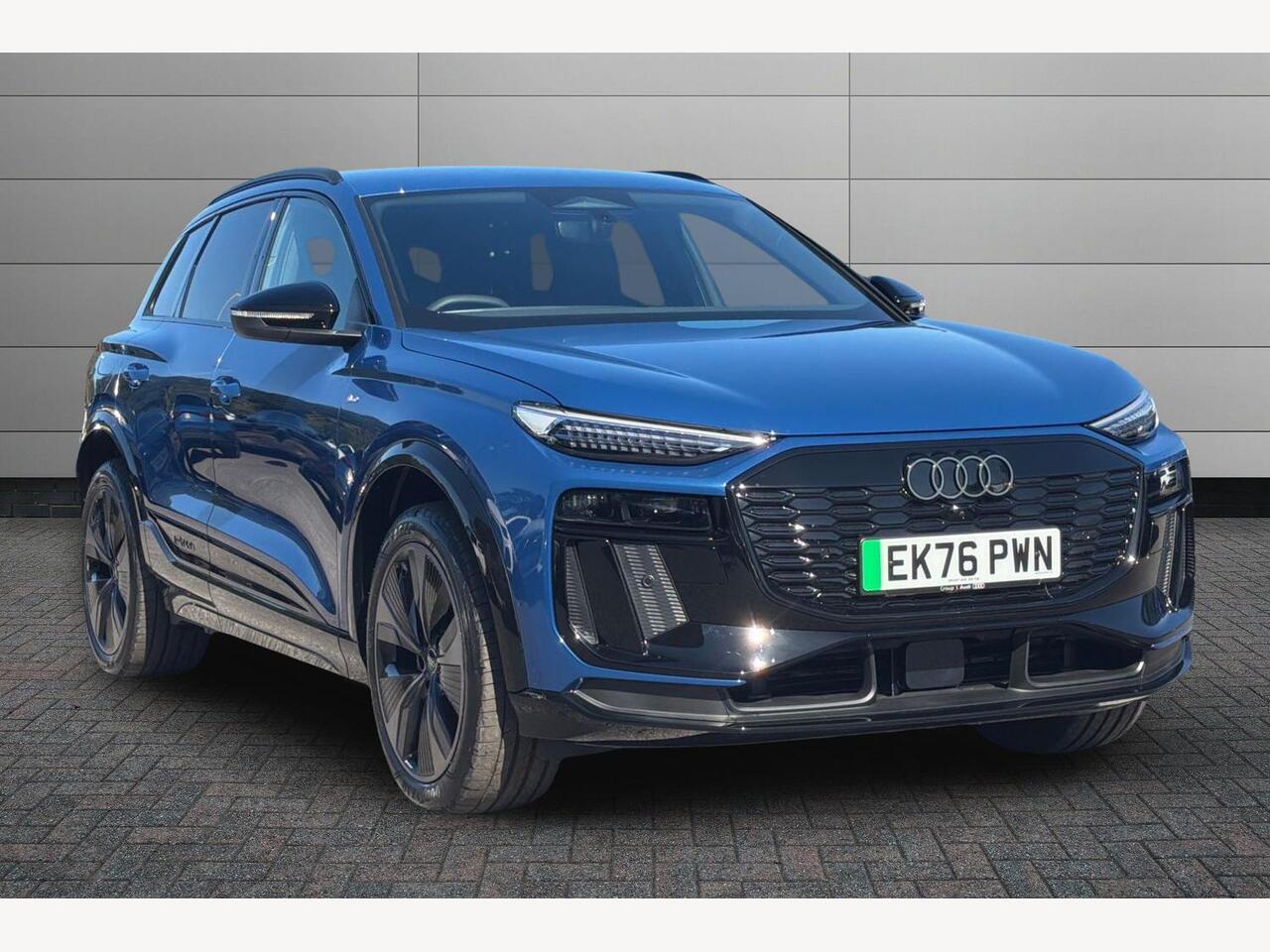 Main listing image - Audi Q6