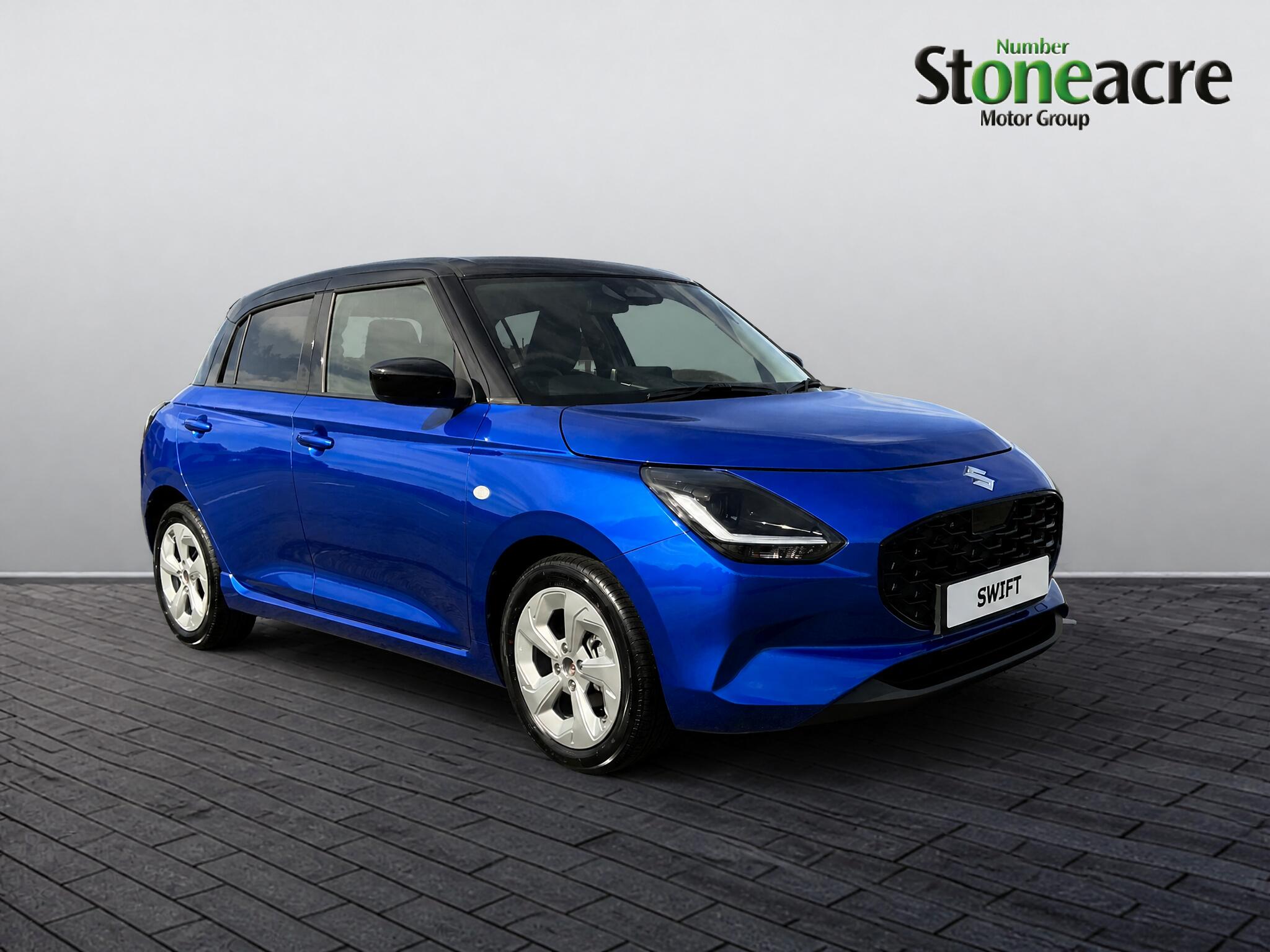 Main listing image - Suzuki Swift
