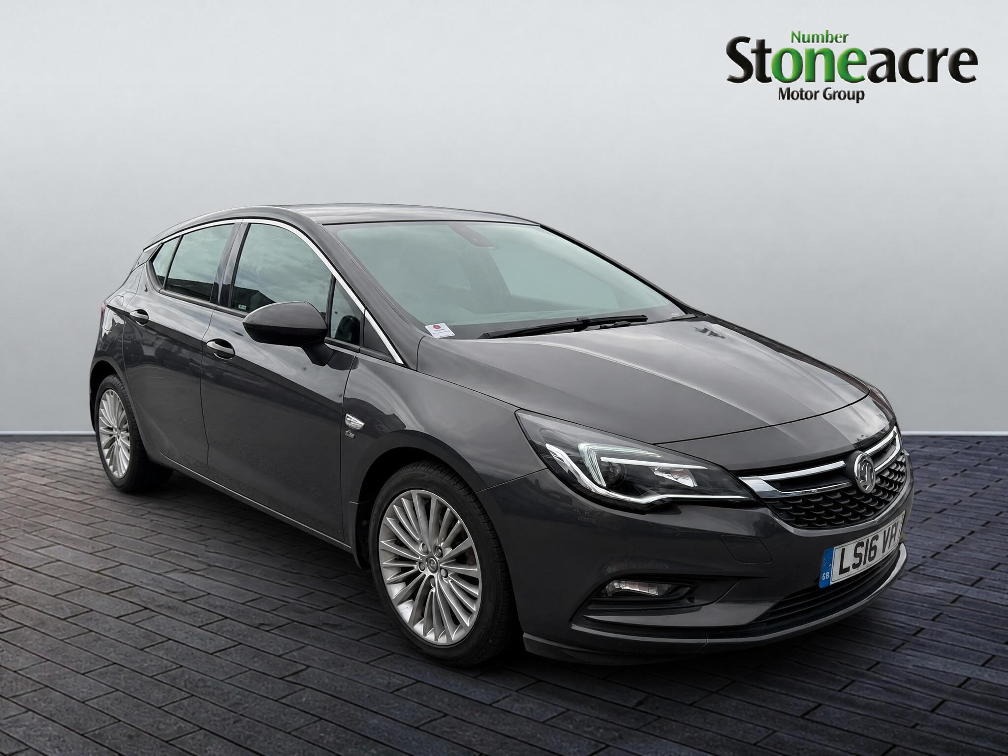 Main listing image - Vauxhall Astra