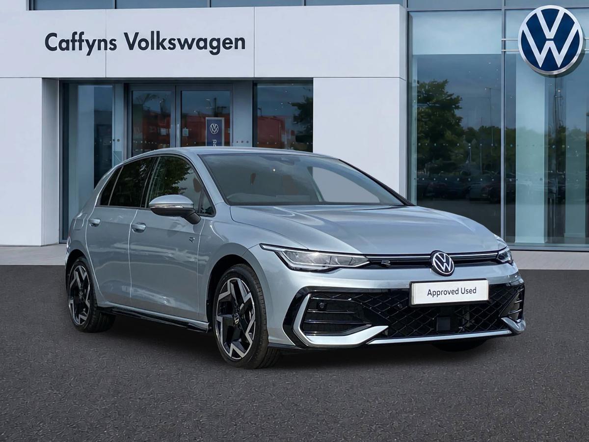 Main listing image - Volkswagen Golf