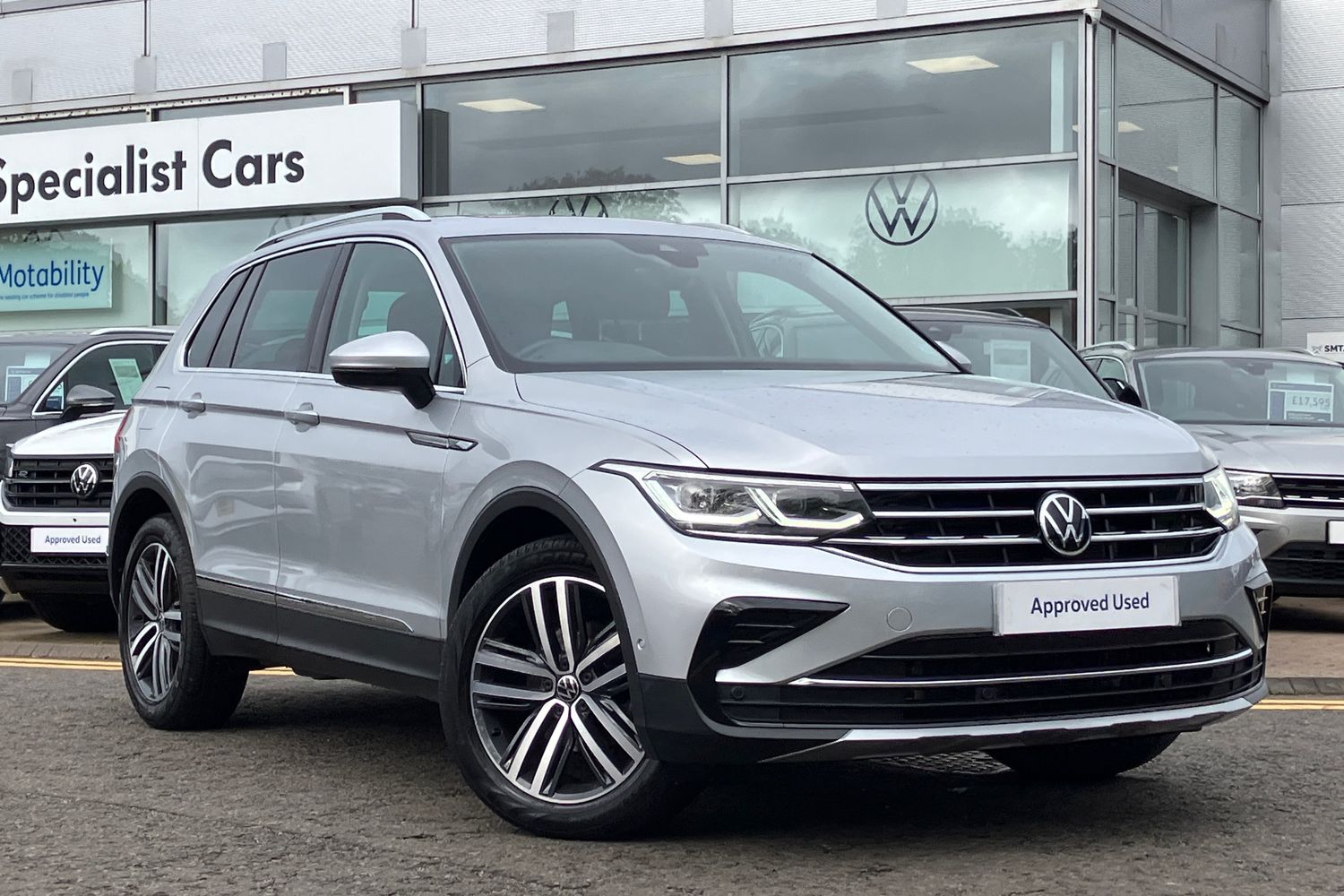 Main listing image - Volkswagen Tiguan