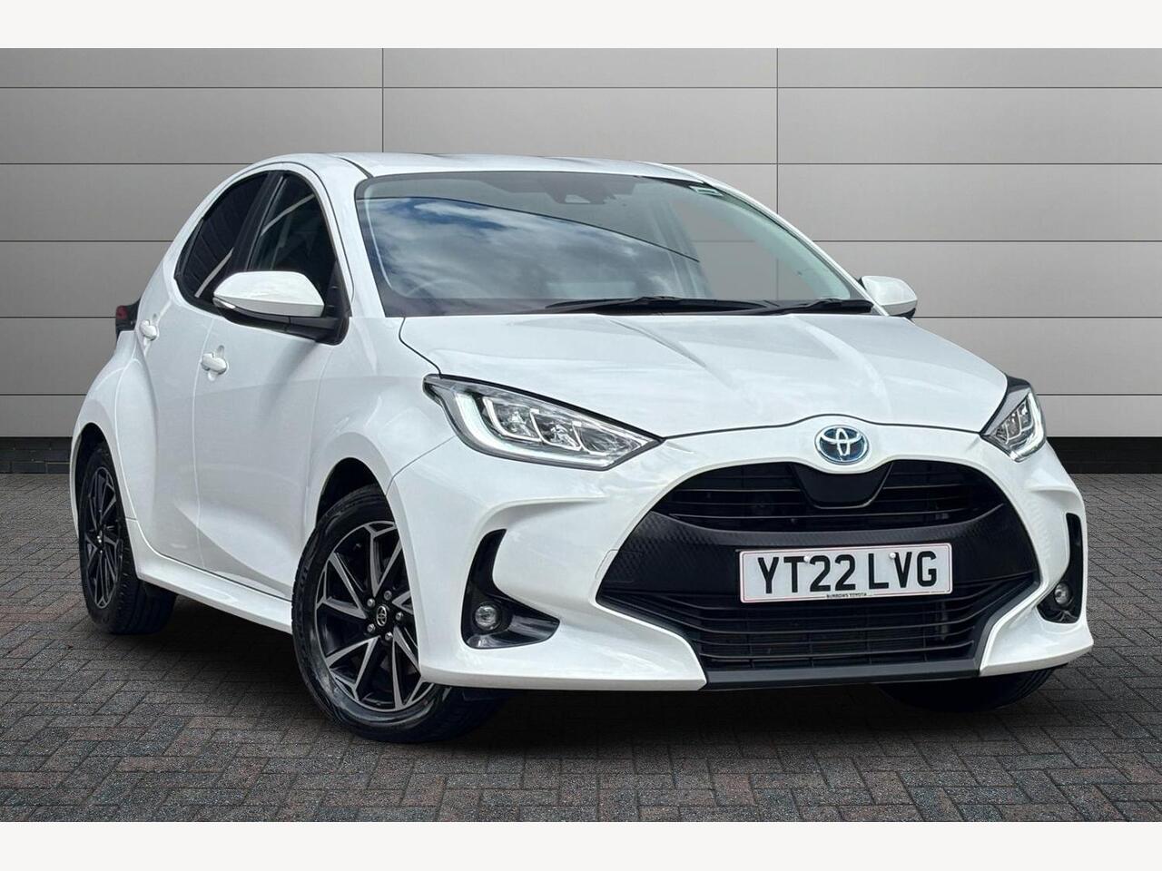 Main listing image - Toyota Yaris