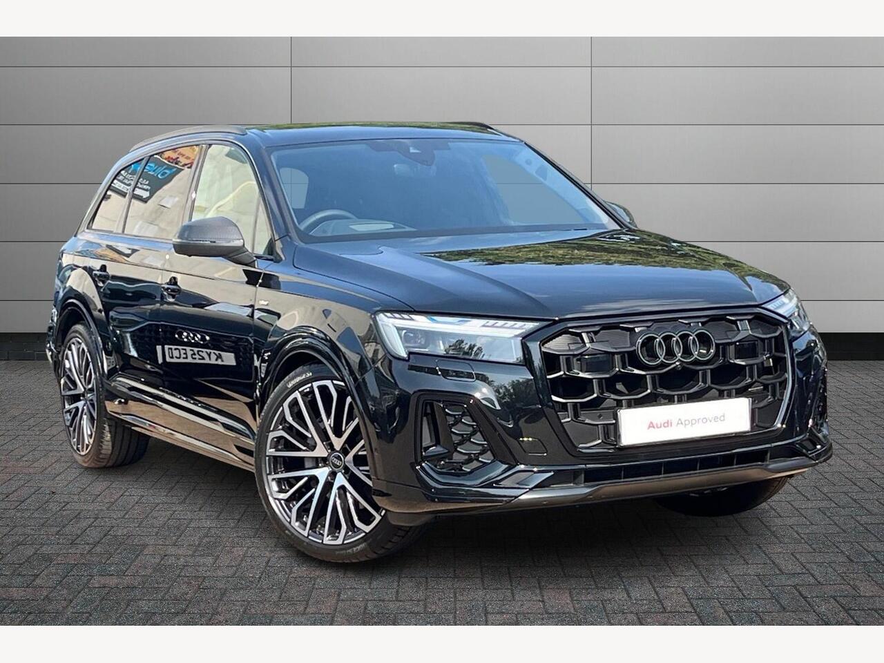 Main listing image - Audi Q7