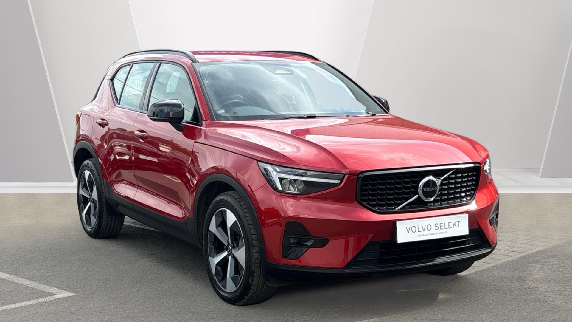 Main listing image - Volvo XC40