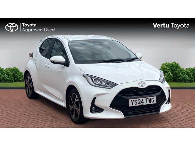 Main listing image - Toyota Yaris