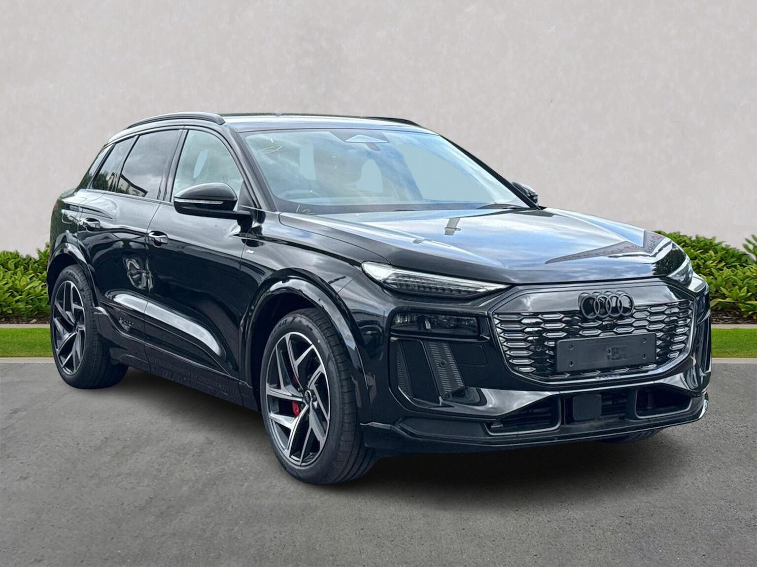 Main listing image - Audi Q6 E Tron