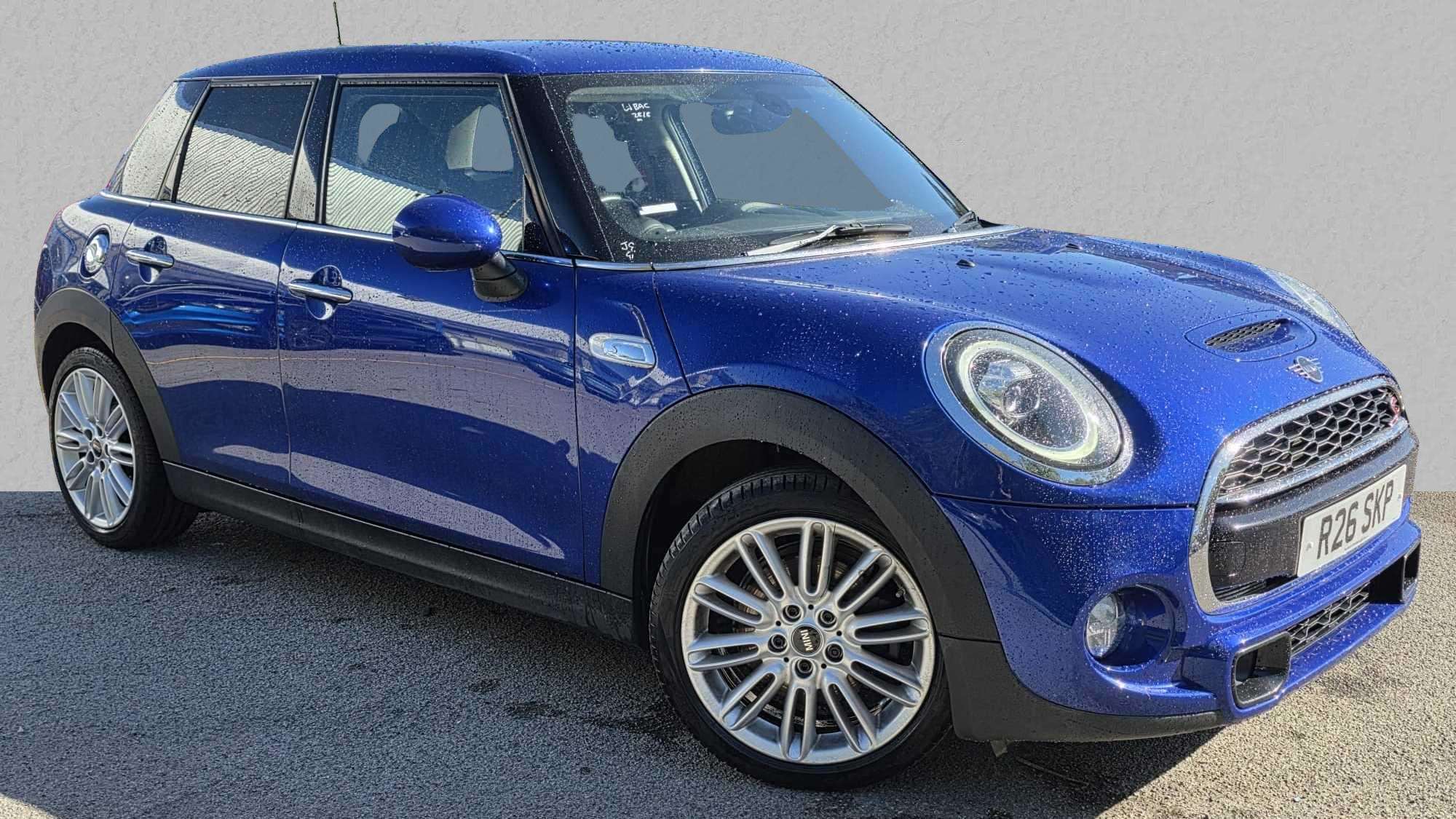 Main listing image - MINI Hatchback 5dr