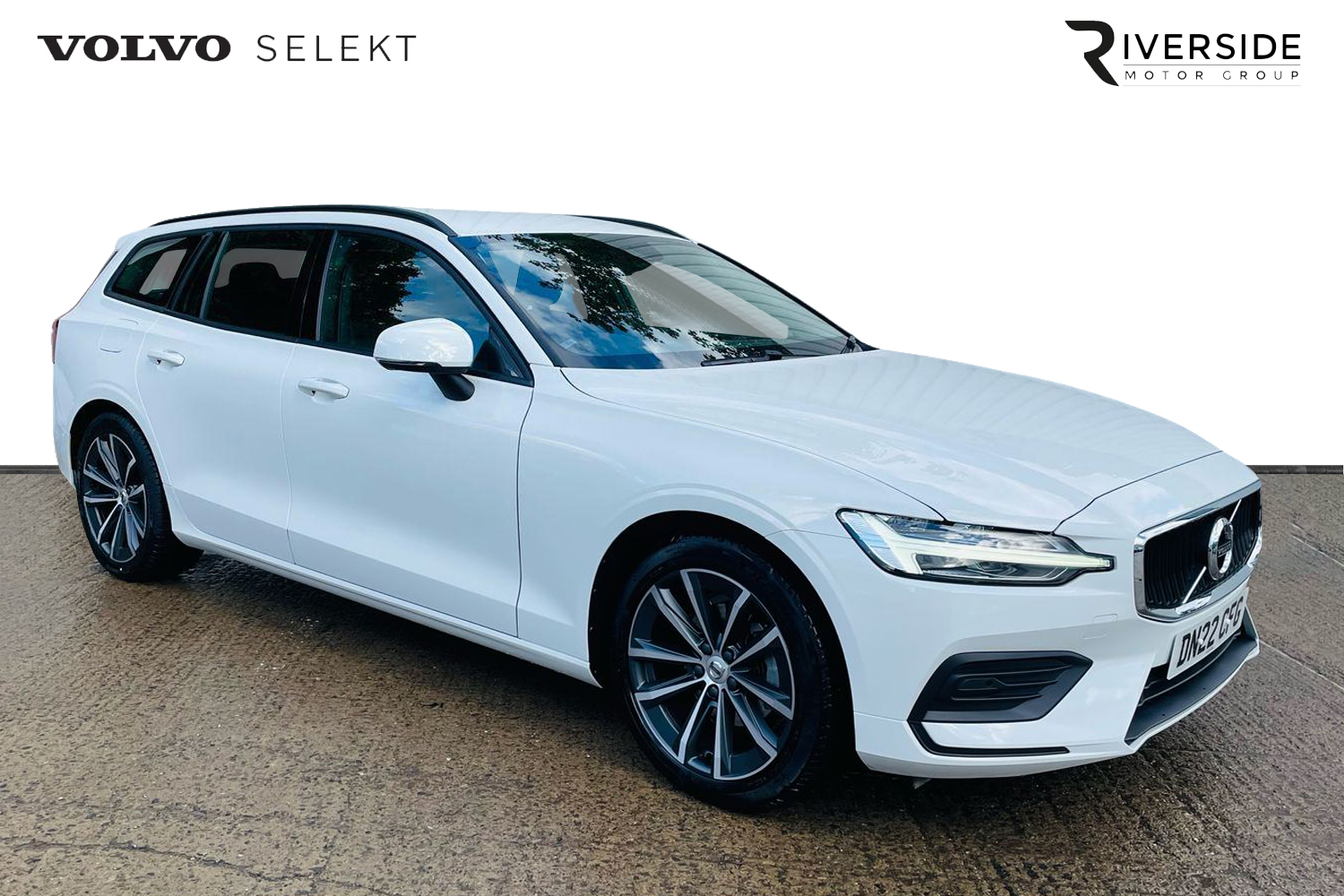 Main listing image - Volvo V60