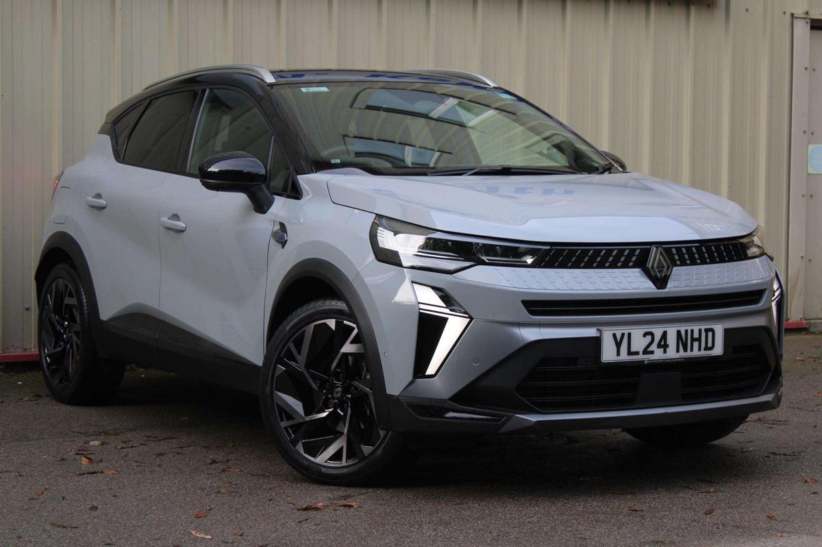 Main listing image - Renault Captur