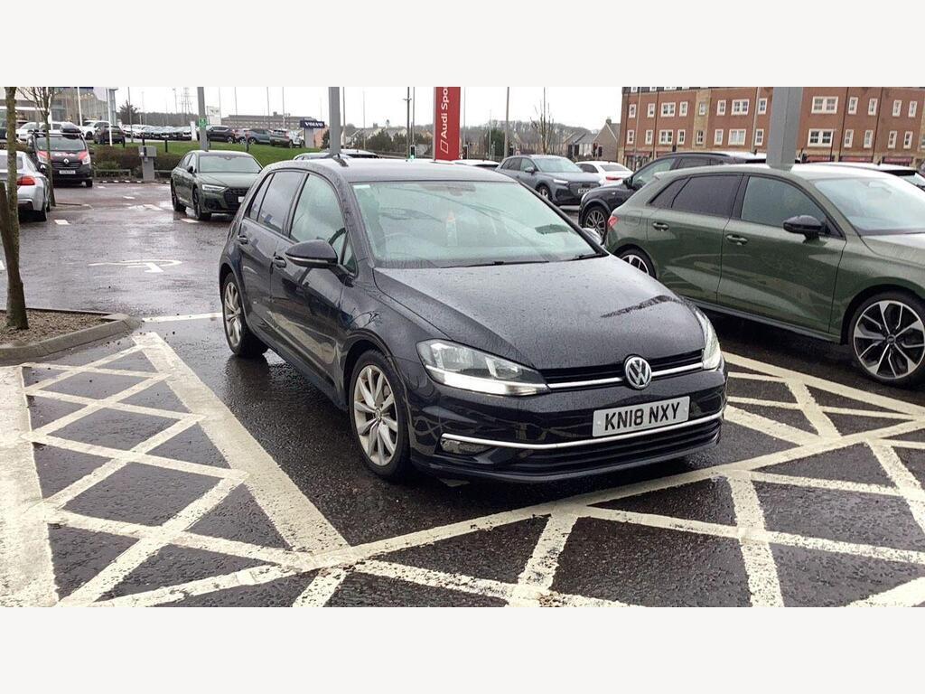 Main listing image - Volkswagen Golf