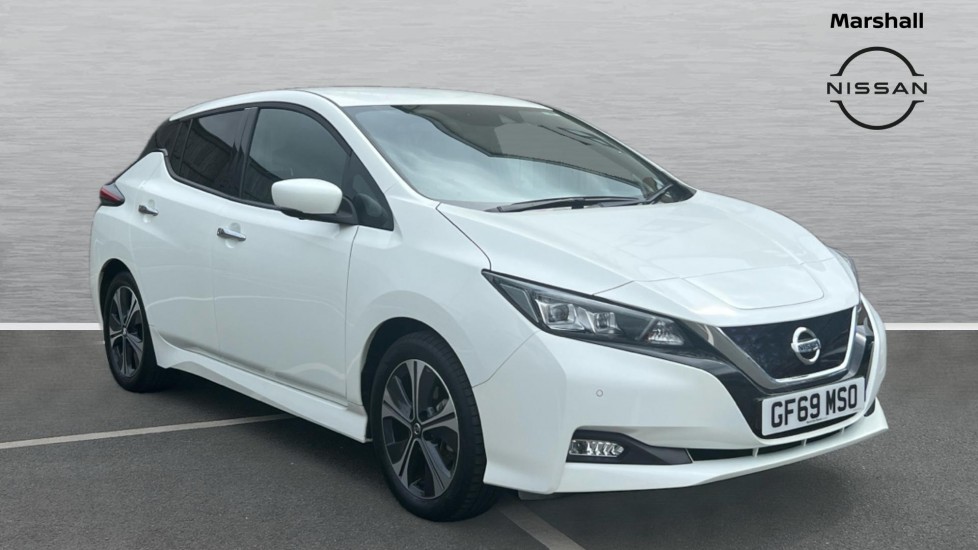 Main listing image - Nissan Leaf