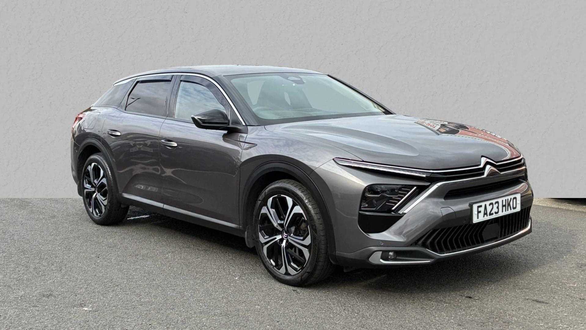 Main listing image - Citroen C5 X