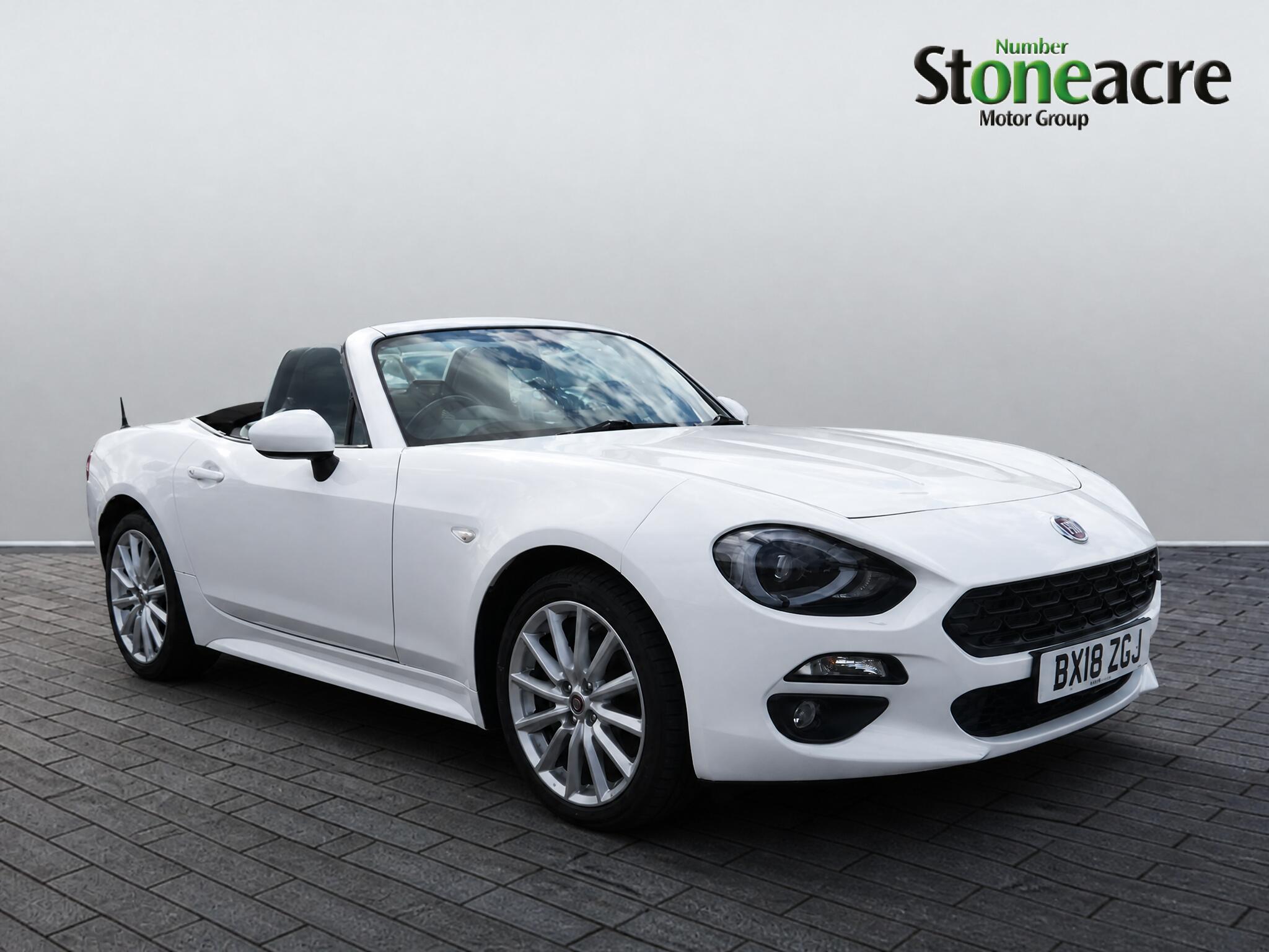 Main listing image - Fiat 124 Spider