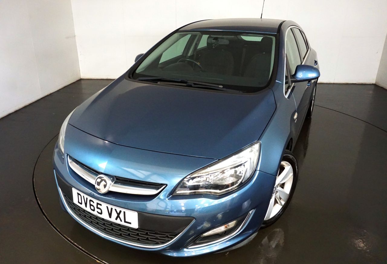 Main listing image - Vauxhall Astra