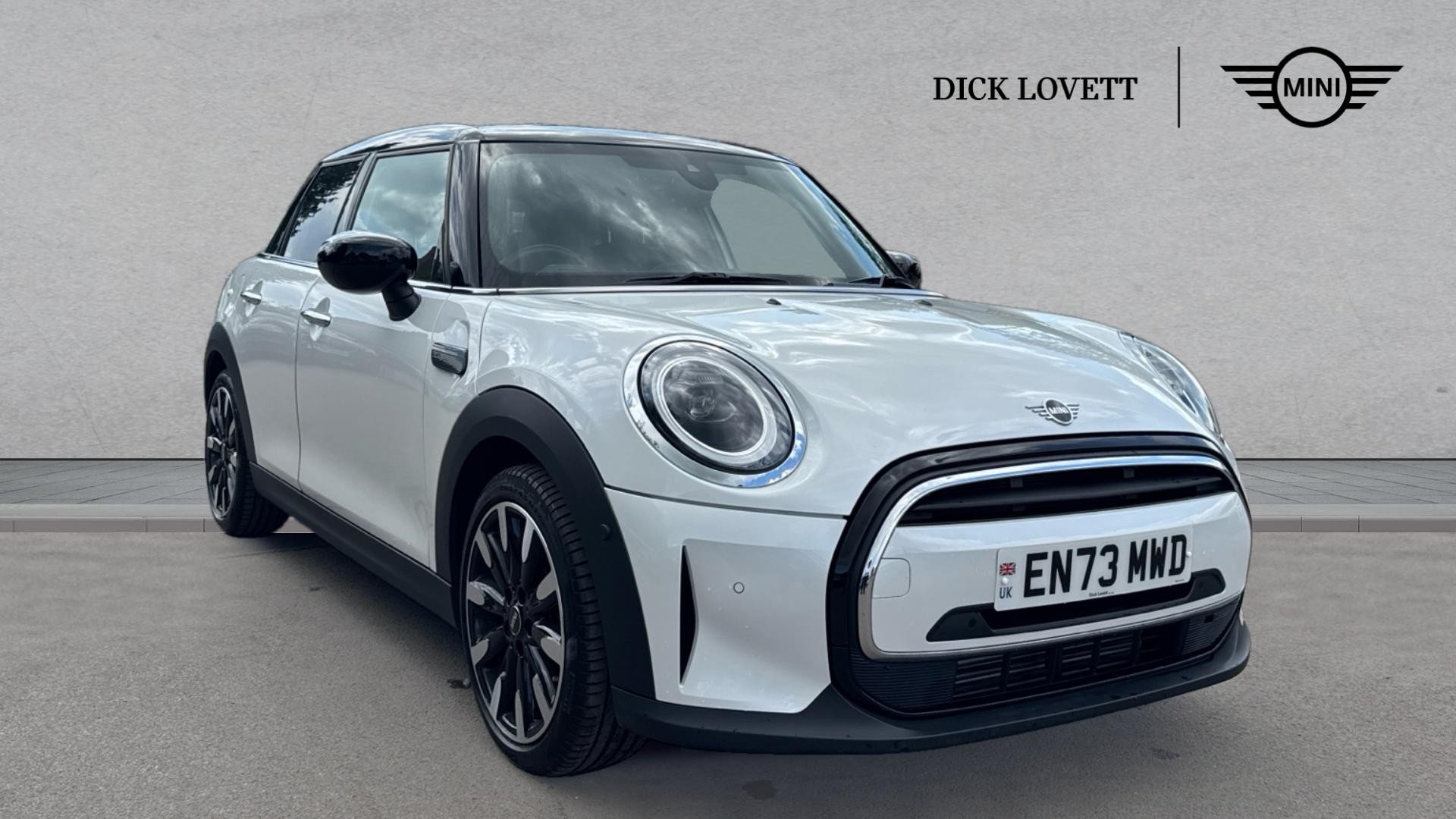 Main listing image - MINI Hatchback 5dr