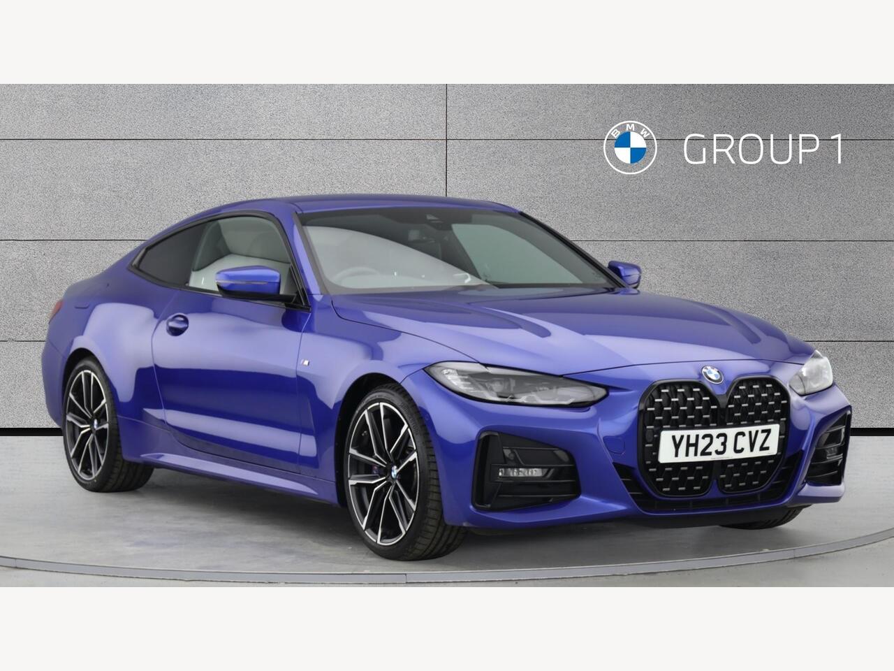 Main listing image - Volkswagen Golf Estate