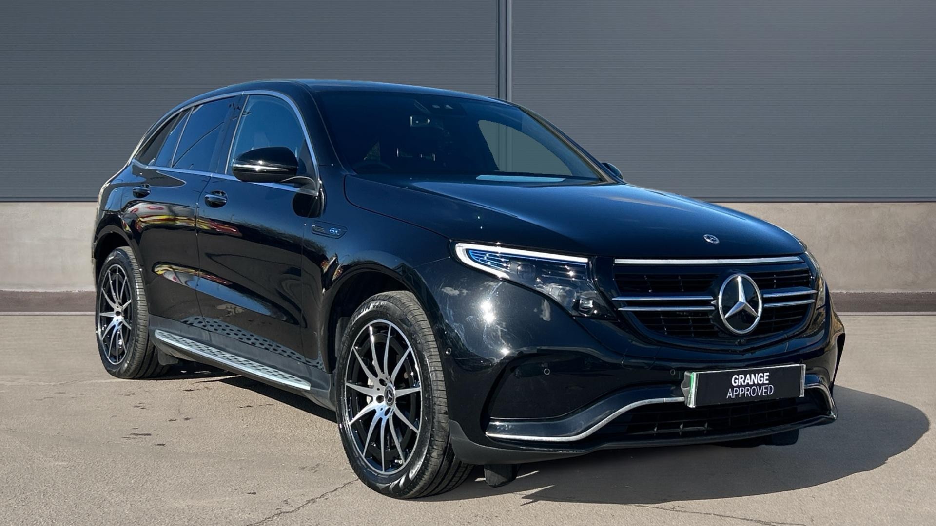 Main listing image - Mercedes-Benz EQC