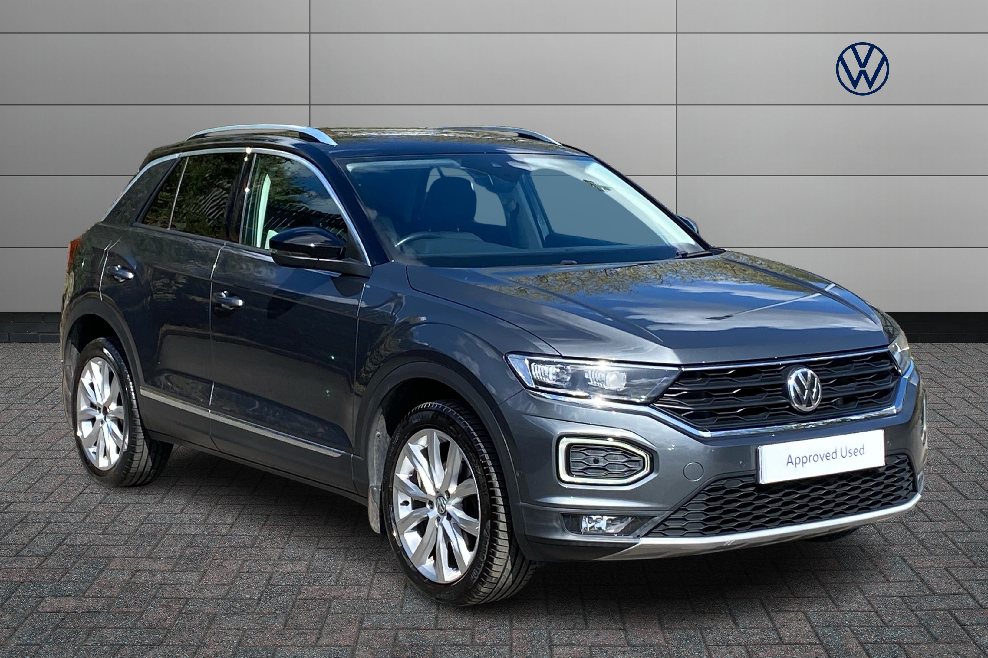 Main listing image - Volkswagen T-Roc