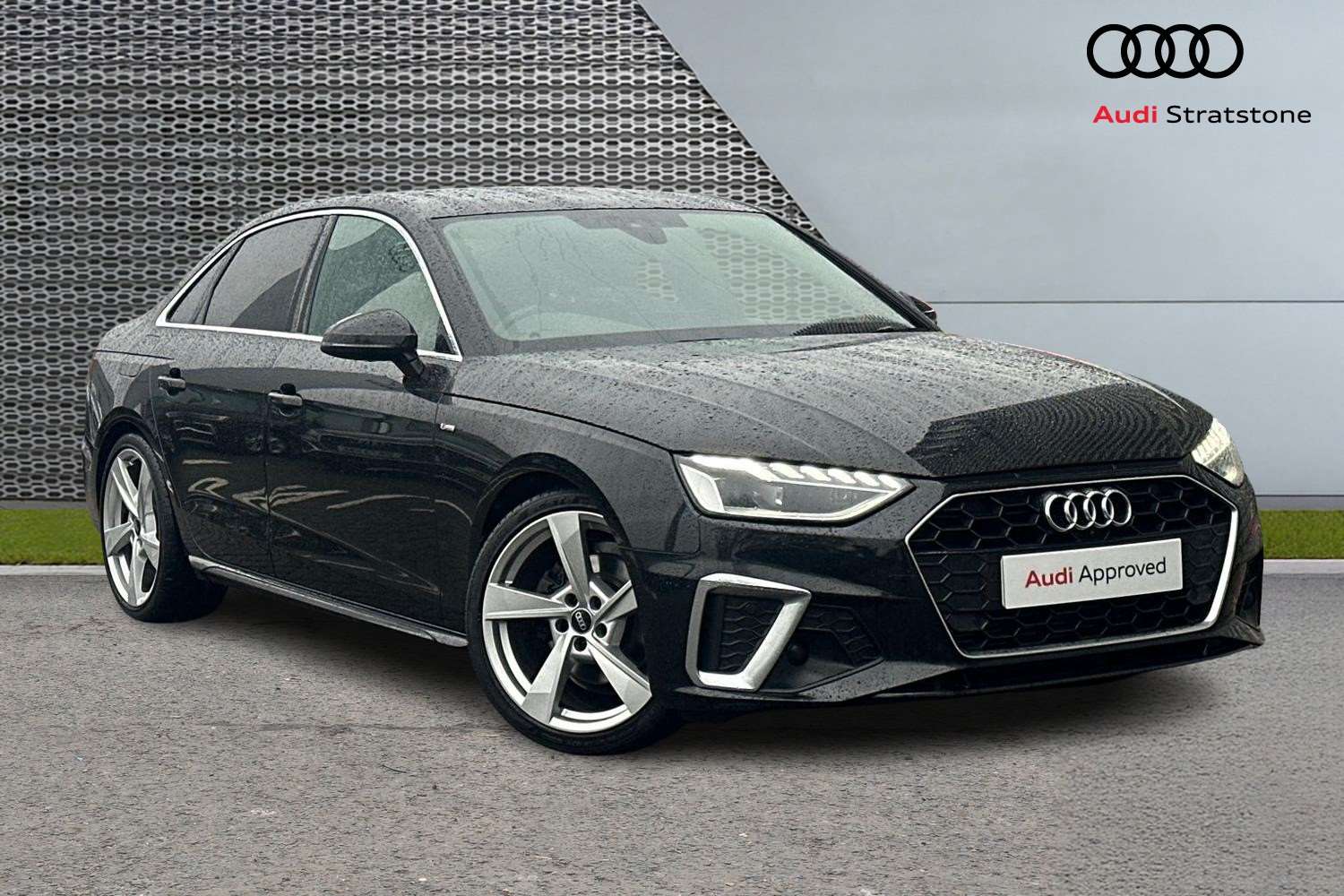 Main listing image - Audi A4