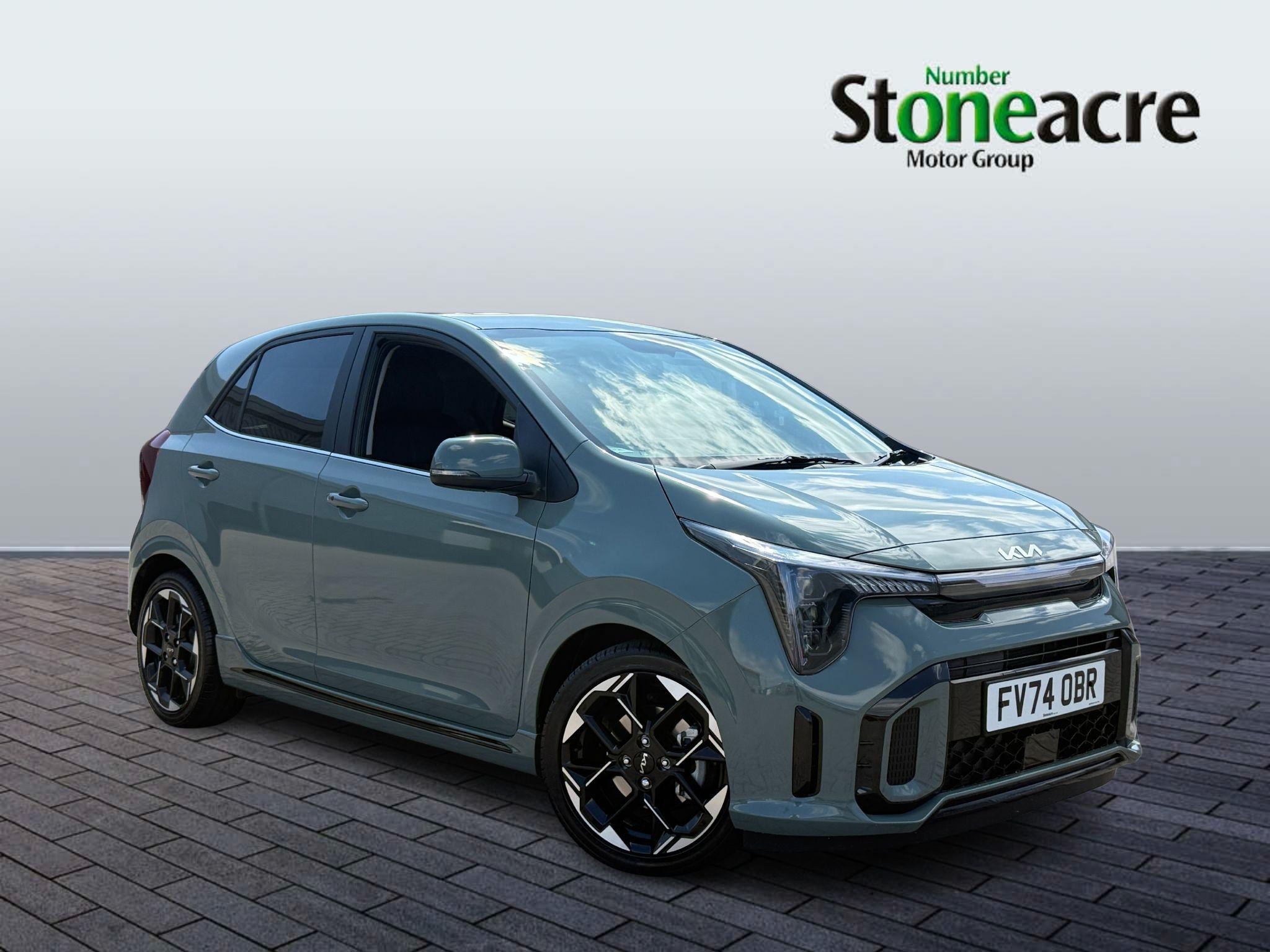 Main listing image - Kia Picanto