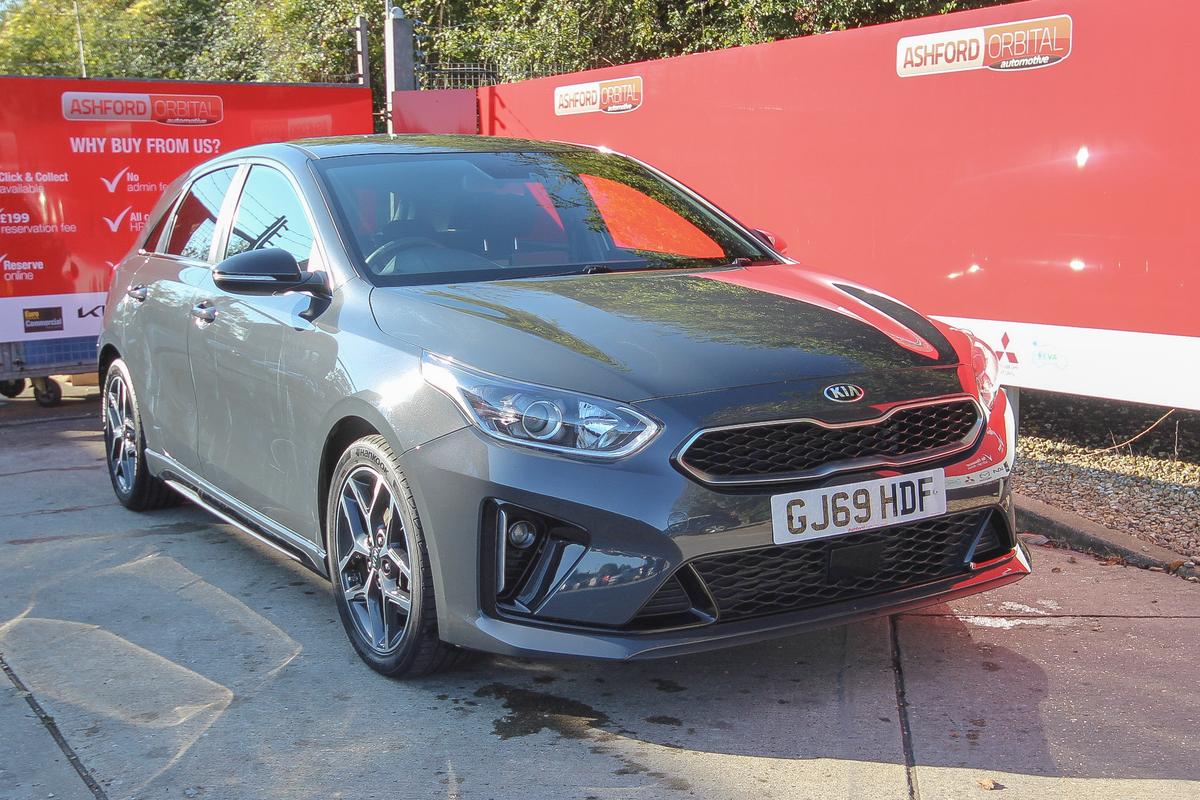 Main listing image - Kia Ceed