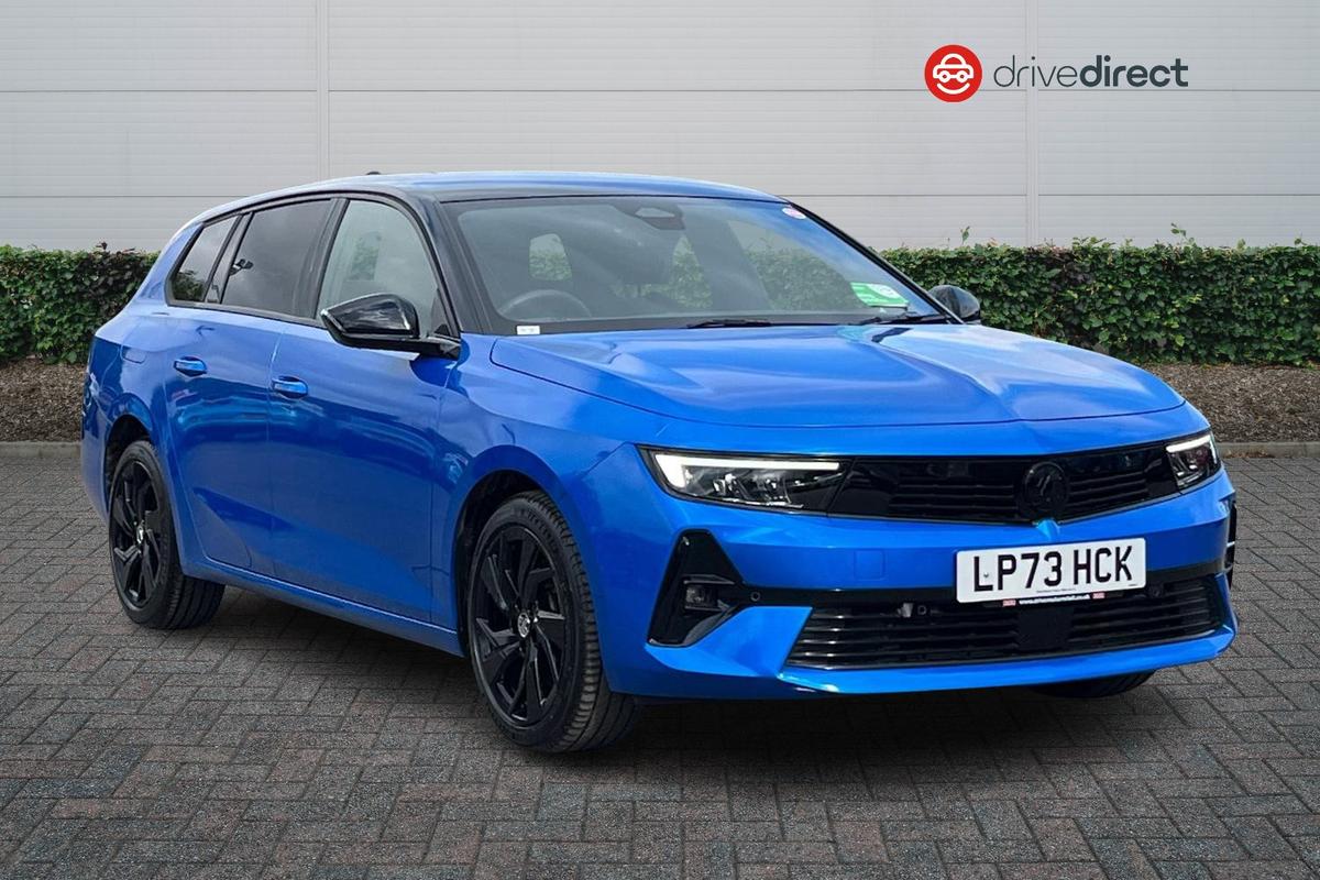 Main listing image - Vauxhall Astra Sports Tourer