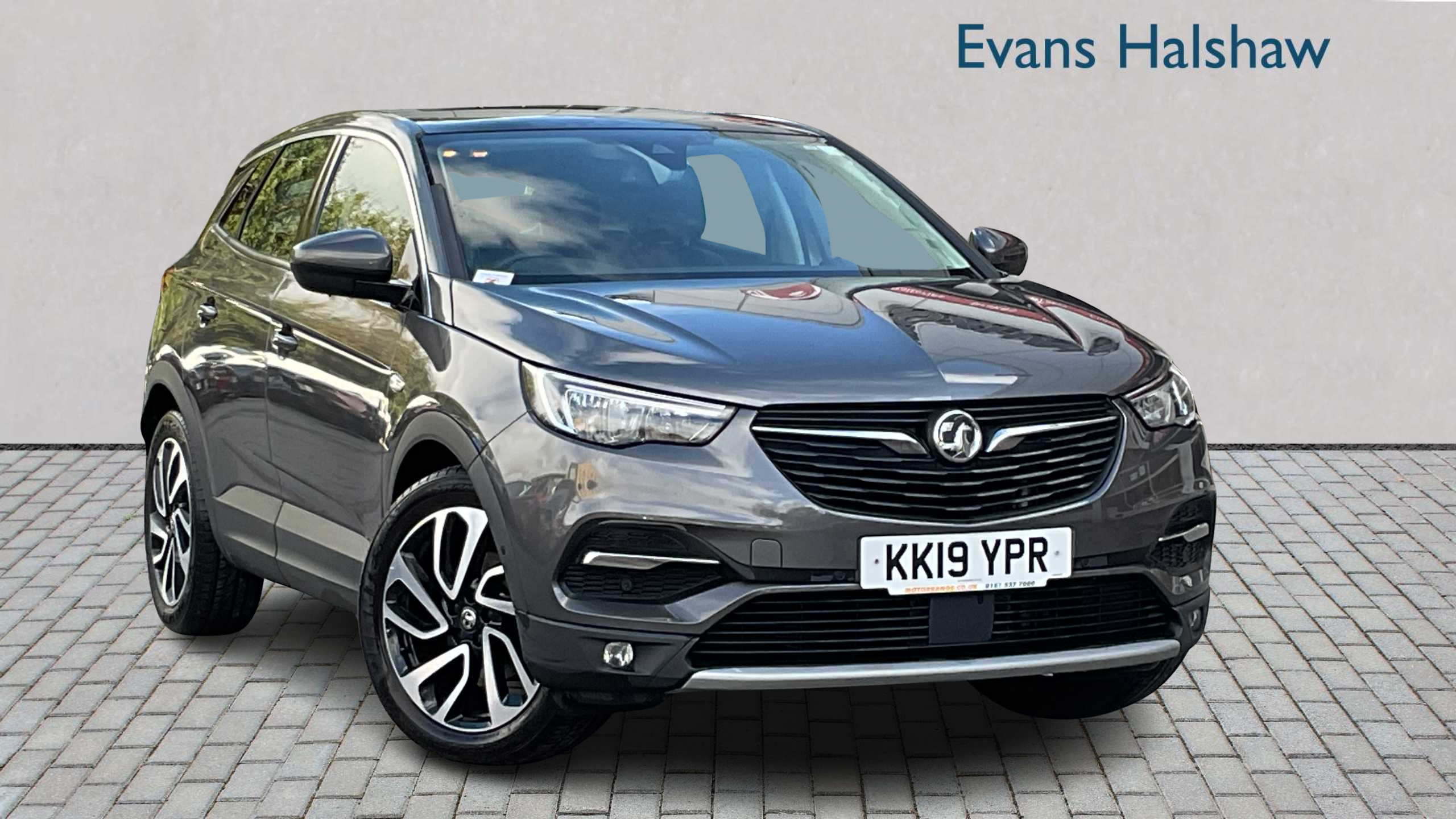 Main listing image - Vauxhall Grandland X