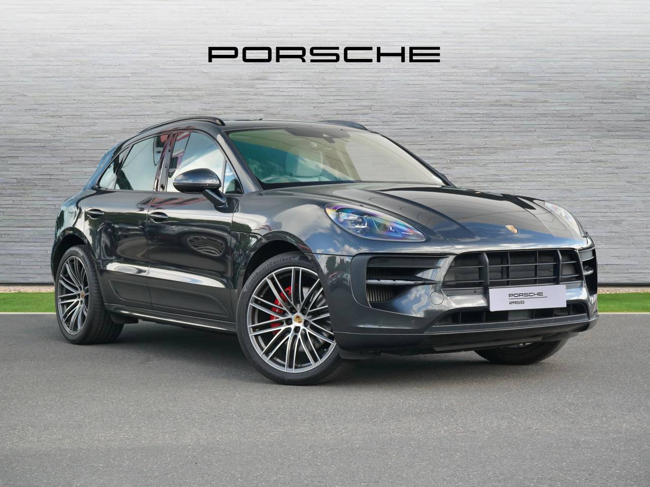 Main listing image - Porsche Macan