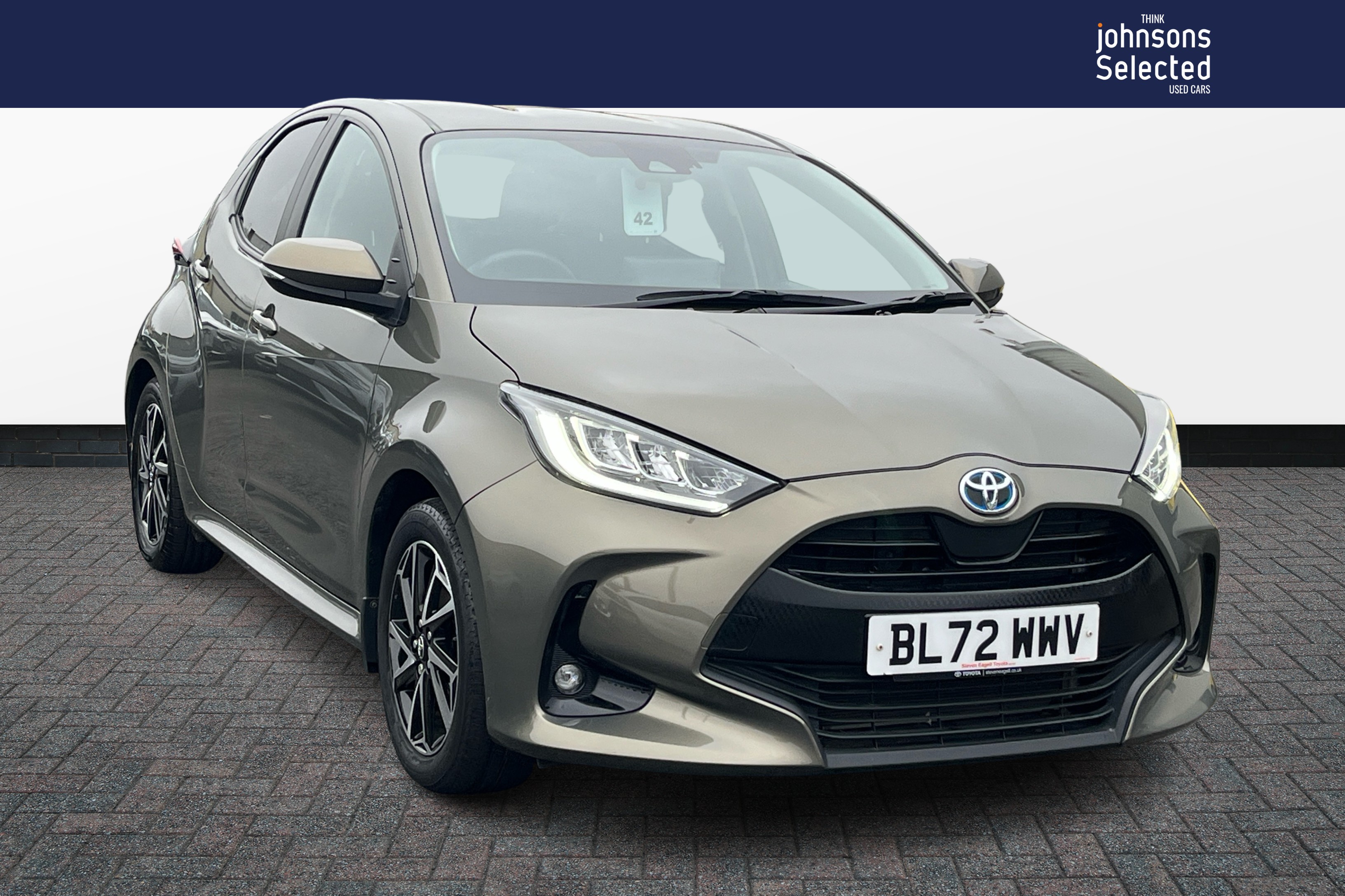 Main listing image - Toyota Yaris