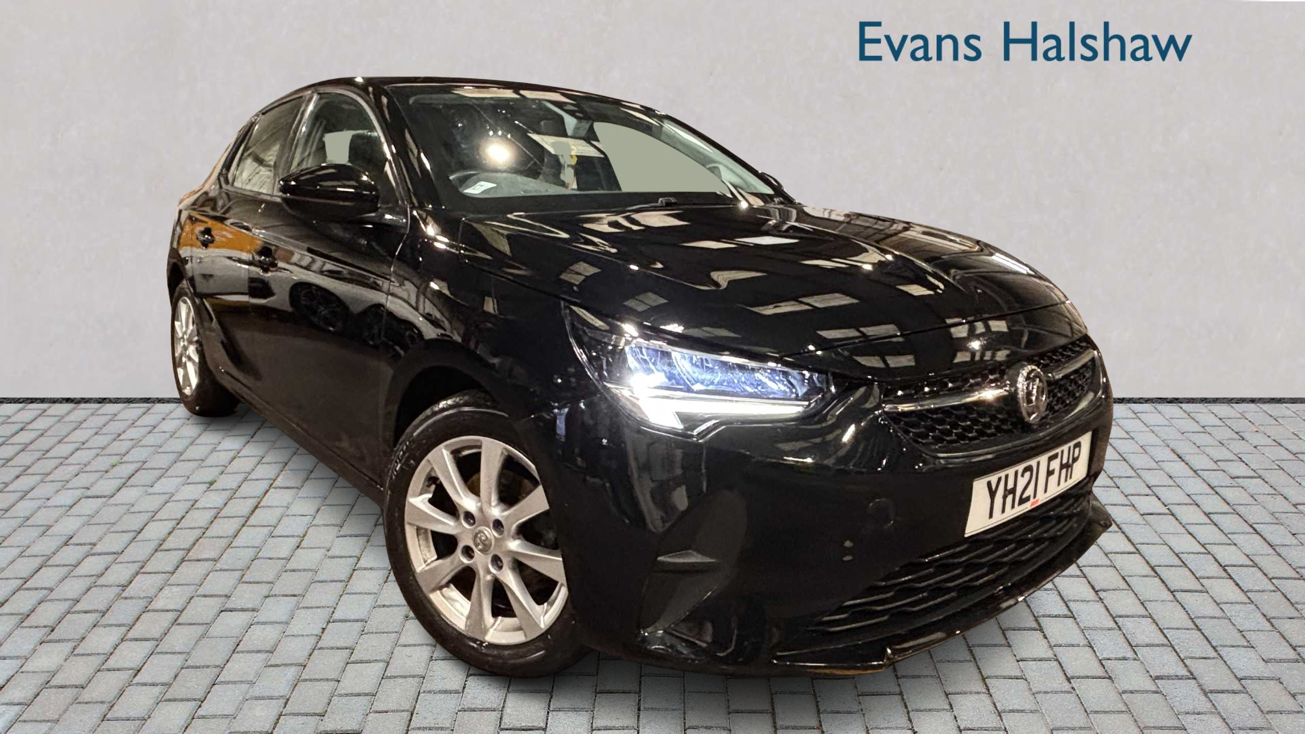 Main listing image - Vauxhall Corsa