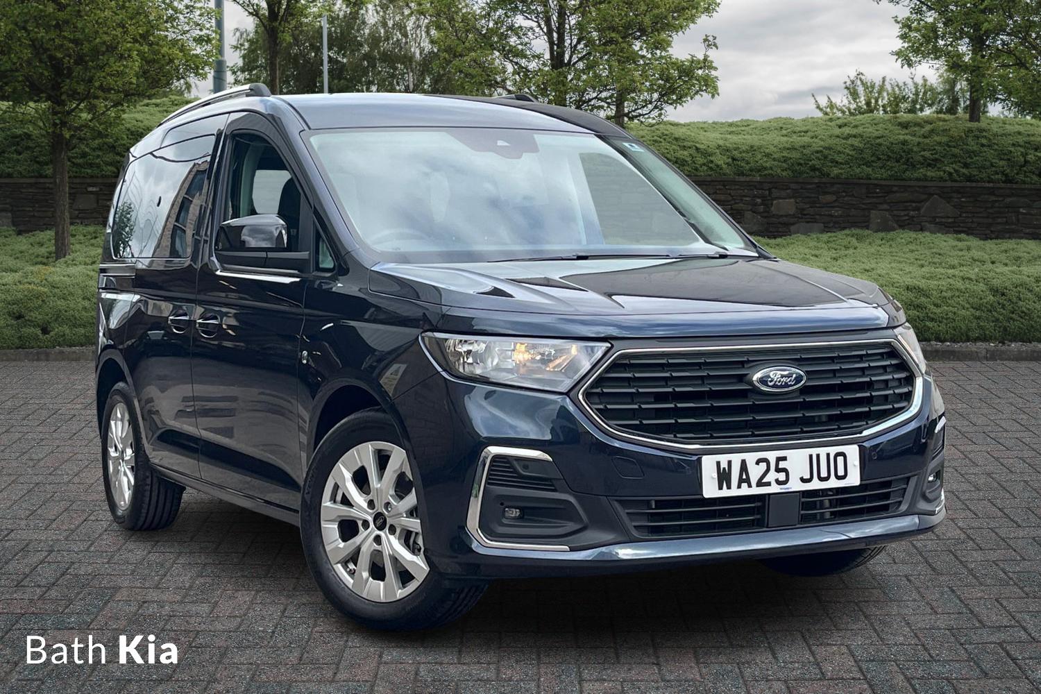 Main listing image - Ford Tourneo Connect